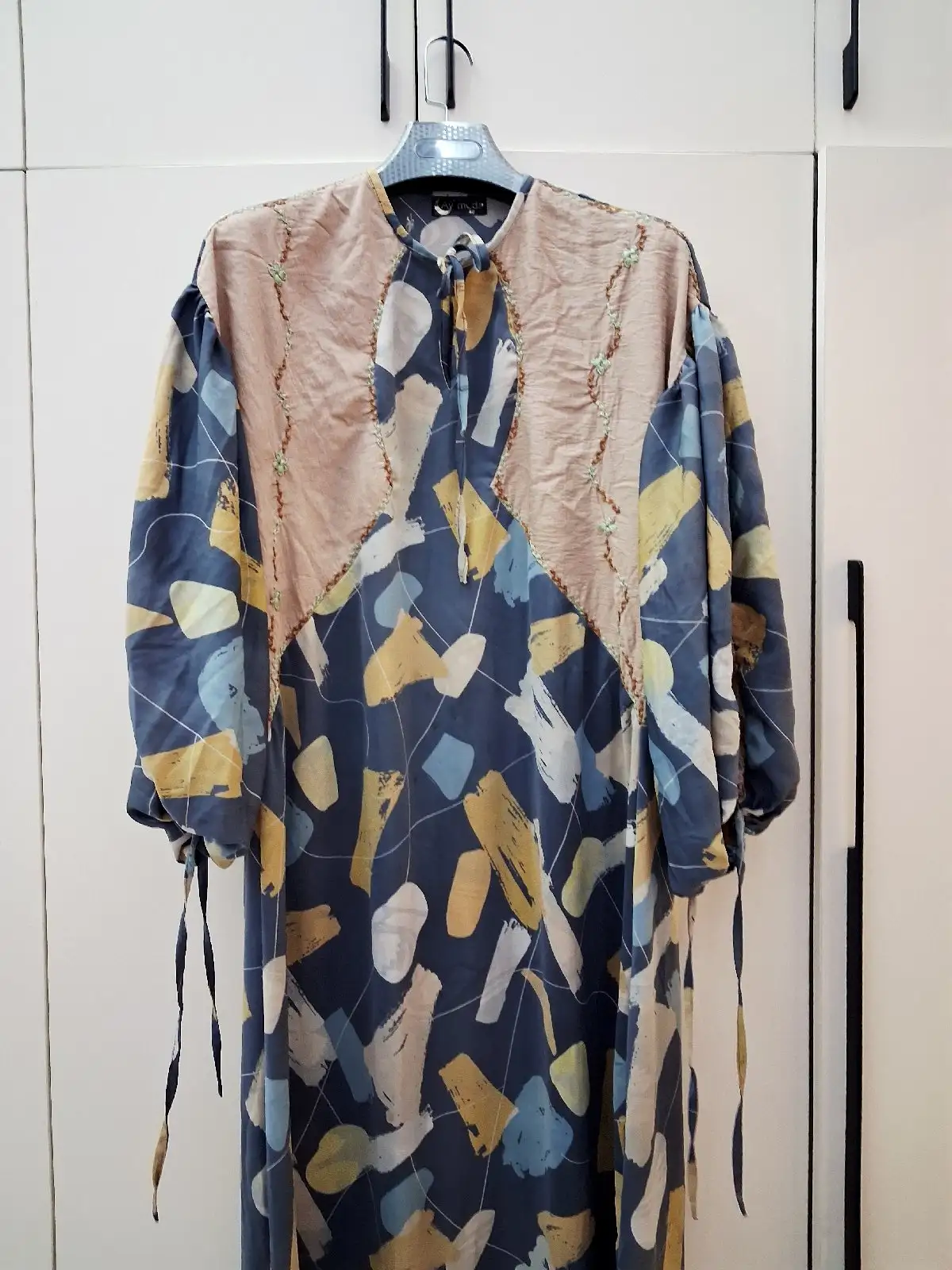 Türkmen fasonlar pombarh fasonlar Fasonlar 2025 fasonlar fason moda modalar Bezen bezen Türkmen fasonlar 2026 Türkmen fasonlar 2025 Türkmen fasonlar 2024 Türkmen fasonlar 2023 turkmenistan türkmenistan turkmen türkmen ashgabat  asgabat aşgabat balkan mary lebap dashoguz dasoguz daşoguz pombarh ponbarhat gulyupek gülýüpek stapel ştapel Gralan Çüýdeşen Abaýa Gadymy Krep Gurultaý 	Keteni Ýüpek Şifon Gipýur Lyon Welwet Atlas Kaşemir Streýç Suzana Ştapel Gülýüpek Pombarh Ýupka Gursakça Aksesuarlar Palto Penjek Okuw eşik Fata Sport eşik Uniforma Nakidka Öýme Şarf kompýuter ýaka ýaglyk Arenda köýnek 2nji el köýnek Taýyn köýnek Matalar Milli lybas milli lybaslar Toý köýnek Toý köýnekler toy koynek toy koynekler gundelik koynekler Gündelik	 
 köýnekler fata koynek Modern taze fason Eskiz koynektm turkmenkoynek türkmenkoynek fason moda moda fasonlar Iş eşik el iş	sada	ýakaly ýakasyz	keşdeli biserli	ýeňli giň nagyşly ýüregi açyk stoýka ýaka ýanly kombinasiýa 	zerli üsti aşak guşakly seçekli gysga ýeňli 