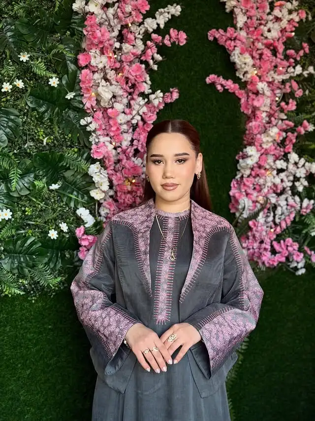 Türkmen fasonlar pombarh fasonlar Fasonlar 2025 fasonlar fason moda modalar Bezen bezen Türkmen fasonlar 2026 Türkmen fasonlar 2025 Türkmen fasonlar 2024 Türkmen fasonlar 2023 turkmenistan türkmenistan turkmen türkmen ashgabat  asgabat aşgabat balkan mary lebap dashoguz dasoguz daşoguz pombarh ponbarhat gulyupek gülýüpek stapel ştapel Gralan Çüýdeşen Abaýa Gadymy Krep Gurultaý 	Keteni Ýüpek Şifon Gipýur Lyon Welwet Atlas Kaşemir Streýç Suzana Ştapel Gülýüpek Pombarh Ýupka Gursakça Aksesuarlar Palto Penjek Okuw eşik Fata Sport eşik Uniforma Nakidka Öýme Şarf kompýuter ýaka ýaglyk Arenda köýnek 2nji el köýnek Taýyn köýnek Matalar Milli lybas milli lybaslar Toý köýnek Toý köýnekler toy koynek toy koynekler gundelik koynekler Gündelik	 
 köýnekler fata koynek Modern taze fason Eskiz koynektm turkmenkoynek türkmenkoynek fason moda moda fasonlar Iş eşik el iş	sada	ýakaly ýakasyz	keşdeli biserli	ýeňli giň nagyşly ýüregi açyk stoýka ýaka ýanly kombinasiýa 	zerli üsti aşak guşakly seçekli gysga ýeňli 