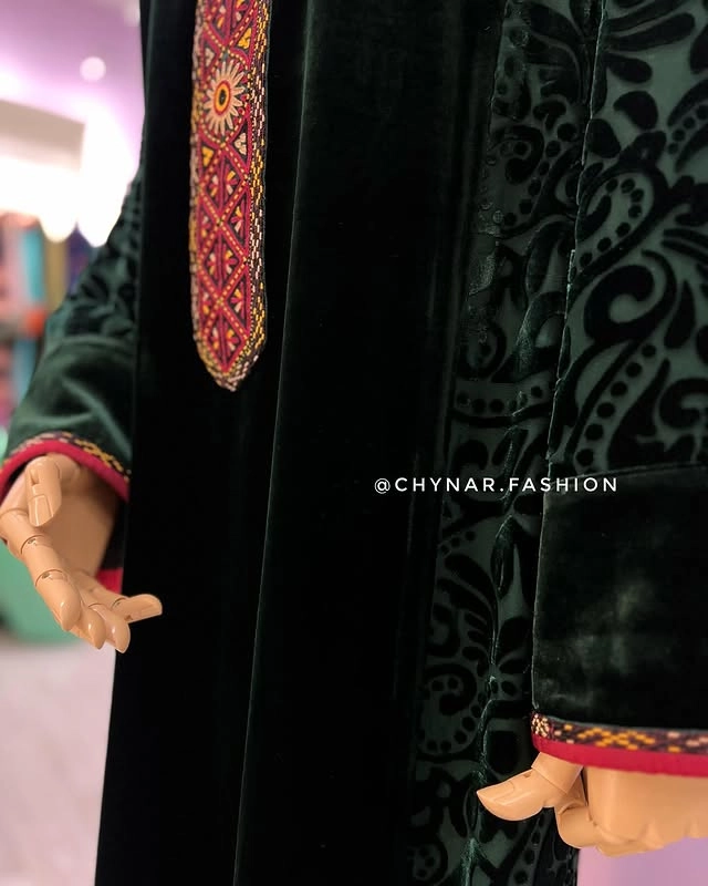 Türkmen fasonlar pombarh fasonlar Fasonlar 2025 fasonlar fason moda modalar Bezen bezen Türkmen fasonlar 2026 Türkmen fasonlar 2025 Türkmen fasonlar 2024 Türkmen fasonlar 2023 turkmenistan türkmenistan turkmen türkmen ashgabat  asgabat aşgabat balkan mary lebap dashoguz dasoguz daşoguz pombarh ponbarhat gulyupek gülýüpek stapel ştapel Gralan Çüýdeşen Abaýa Gadymy Krep Gurultaý 	Keteni Ýüpek Şifon Gipýur Lyon Welwet Atlas Kaşemir Streýç Suzana Ştapel Gülýüpek Pombarh Ýupka Gursakça Aksesuarlar Palto Penjek Okuw eşik Fata Sport eşik Uniforma Nakidka Öýme Şarf kompýuter ýaka ýaglyk Arenda köýnek 2nji el köýnek Taýyn köýnek Matalar Milli lybas milli lybaslar Toý köýnek Toý köýnekler toy koynek toy koynekler gundelik koynekler Gündelik	 
 köýnekler fata koynek Modern taze fason Eskiz koynektm turkmenkoynek türkmenkoynek fason moda moda fasonlar Iş eşik el iş	sada	ýakaly ýakasyz	keşdeli biserli	ýeňli giň nagyşly ýüregi açyk stoýka ýaka ýanly kombinasiýa 	zerli üsti aşak guşakly seçekli gysga ýeňli Panbarhat (Pombarh) Toý köýnek el iş, keşdeli, ýakaly, ýanly, ýeňli, giň, nagyşly 26-35 Haki, Goýy-ýaşyl yaz, guyz