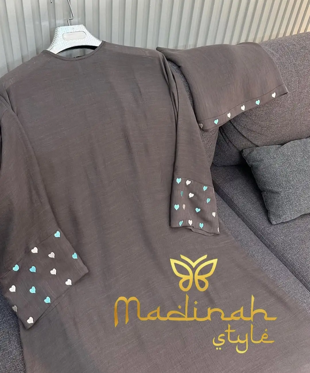 Türkmen fasonlar pombarh fasonlar Fasonlar 2025 fasonlar fason moda modalar Bezen bezen Türkmen fasonlar 2026 Türkmen fasonlar 2025 Türkmen fasonlar 2024 Türkmen fasonlar 2023 turkmenistan türkmenistan turkmen türkmen ashgabat  asgabat aşgabat balkan mary lebap dashoguz dasoguz daşoguz pombarh ponbarhat gulyupek gülýüpek stapel ştapel Gralan Çüýdeşen Abaýa Gadymy Krep Gurultaý 	Keteni Ýüpek Şifon Gipýur Lyon Welwet Atlas Kaşemir Streýç Suzana Ştapel Gülýüpek Pombarh Ýupka Gursakça Aksesuarlar Palto Penjek Okuw eşik Fata Sport eşik Uniforma Nakidka Öýme Şarf kompýuter ýaka ýaglyk Arenda köýnek 2nji el köýnek Taýyn köýnek Matalar Milli lybas milli lybaslar Toý köýnek Toý köýnekler toy koynek toy koynekler gundelik koynekler Gündelik	 
 köýnekler fata koynek Modern taze fason Eskiz koynektm turkmenkoynek türkmenkoynek fason moda moda fasonlar Iş eşik el iş	sada	ýakaly ýakasyz	keşdeli biserli	ýeňli giň nagyşly ýüregi açyk stoýka ýaka ýanly kombinasiýa 	zerli üsti aşak guşakly seçekli gysga ýeňli 