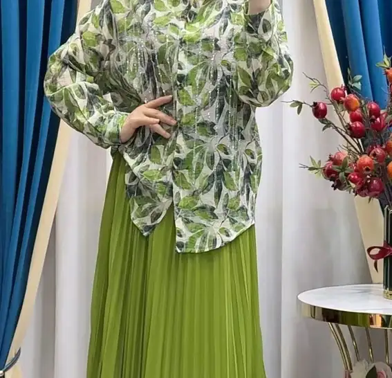 Türkmen fasonlar pombarh fasonlar Fasonlar 2025 fasonlar fason moda modalar Bezen bezen Türkmen fasonlar 2026 Türkmen fasonlar 2025 Türkmen fasonlar 2024 Türkmen fasonlar 2023 turkmenistan türkmenistan turkmen türkmen ashgabat  asgabat aşgabat balkan mary lebap dashoguz dasoguz daşoguz pombarh ponbarhat gulyupek gülýüpek stapel ştapel Gralan Çüýdeşen Abaýa Gadymy Krep Gurultaý 	Keteni Ýüpek Şifon Gipýur Lyon Welwet Atlas Kaşemir Streýç Suzana Ştapel Gülýüpek Pombarh Ýupka Gursakça Aksesuarlar Palto Penjek Okuw eşik Fata Sport eşik Uniforma Nakidka Öýme Şarf kompýuter ýaka ýaglyk Arenda köýnek 2nji el köýnek Taýyn köýnek Matalar Milli lybas milli lybaslar Toý köýnek Toý köýnekler toy koynek toy koynekler gundelik koynekler Gündelik	 
 köýnekler fata koynek Modern taze fason Eskiz koynektm turkmenkoynek türkmenkoynek fason moda moda fasonlar Iş eşik el iş	sada	ýakaly ýakasyz	keşdeli biserli	ýeňli giň nagyşly ýüregi açyk stoýka ýaka ýanly kombinasiýa 	zerli üsti aşak guşakly seçekli gysga ýeňli Gündelik ýeňli, giň, üsti aşak 17-25, 26-35 Ýaşyl yaz, tomus, guyz Taýyn köýnek