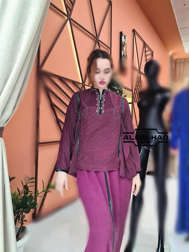 Türkmen fasonlar pombarh fasonlar Fasonlar 2025 fasonlar fason moda modalar Bezen bezen Türkmen fasonlar 2026 Türkmen fasonlar 2025 Türkmen fasonlar 2024 Türkmen fasonlar 2023 turkmenistan türkmenistan turkmen türkmen ashgabat  asgabat aşgabat balkan mary lebap dashoguz dasoguz daşoguz pombarh ponbarhat gulyupek gülýüpek stapel ştapel Gralan Çüýdeşen Abaýa Gadymy Krep Gurultaý 	Keteni Ýüpek Şifon Gipýur Lyon Welwet Atlas Kaşemir Streýç Suzana Ştapel Gülýüpek Pombarh Ýupka Gursakça Aksesuarlar Palto Penjek Okuw eşik Fata Sport eşik Uniforma Nakidka Öýme Şarf kompýuter ýaka ýaglyk Arenda köýnek 2nji el köýnek Taýyn köýnek Matalar Milli lybas milli lybaslar Toý köýnek Toý köýnekler toy koynek toy koynekler gundelik koynekler Gündelik	 
 köýnekler fata koynek Modern taze fason Eskiz koynektm turkmenkoynek türkmenkoynek fason moda moda fasonlar Iş eşik el iş	sada	ýakaly ýakasyz	keşdeli biserli	ýeňli giň nagyşly ýüregi açyk stoýka ýaka ýanly kombinasiýa 	zerli üsti aşak guşakly seçekli gysga ýeňli 