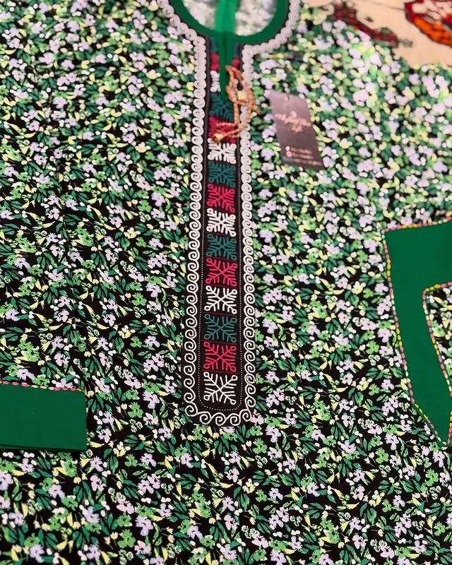 Türkmen fasonlar pombarh fasonlar Fasonlar 2025 fasonlar fason moda modalar Bezen bezen Türkmen fasonlar 2026 Türkmen fasonlar 2025 Türkmen fasonlar 2024 Türkmen fasonlar 2023 turkmenistan türkmenistan turkmen türkmen ashgabat  asgabat aşgabat balkan mary lebap dashoguz dasoguz daşoguz pombarh ponbarhat gulyupek gülýüpek stapel ştapel Gralan Çüýdeşen Abaýa Gadymy Krep Gurultaý 	Keteni Ýüpek Şifon Gipýur Lyon Welwet Atlas Kaşemir Streýç Suzana Ştapel Gülýüpek Pombarh Ýupka Gursakça Aksesuarlar Palto Penjek Okuw eşik Fata Sport eşik Uniforma Nakidka Öýme Şarf kompýuter ýaka ýaglyk Arenda köýnek 2nji el köýnek Taýyn köýnek Matalar Milli lybas milli lybaslar Toý köýnek Toý köýnekler toy koynek toy koynekler gundelik koynekler Gündelik	 
 köýnekler fata koynek Modern taze fason Eskiz koynektm turkmenkoynek türkmenkoynek fason moda moda fasonlar Iş eşik el iş	sada	ýakaly ýakasyz	keşdeli biserli	ýeňli giň nagyşly ýüregi açyk stoýka ýaka ýanly kombinasiýa 	zerli üsti aşak guşakly seçekli gysga ýeňli Ştapel Gündelik el iş, ýakaly, ýeňli, giň, nagyşly 17-25, 26-35 Goýy-ýaşyl yaz, tomus Taýyn köýnek