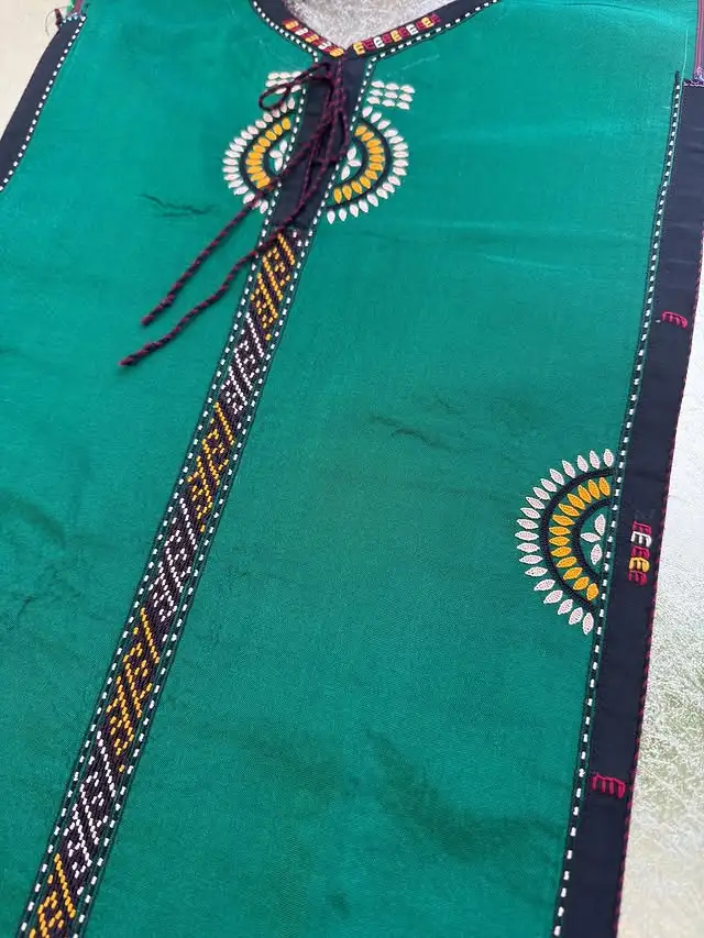 Türkmen fasonlar pombarh fasonlar Fasonlar 2025 fasonlar fason moda modalar Bezen bezen Türkmen fasonlar 2026 Türkmen fasonlar 2025 Türkmen fasonlar 2024 Türkmen fasonlar 2023 turkmenistan türkmenistan turkmen türkmen ashgabat  asgabat aşgabat balkan mary lebap dashoguz dasoguz daşoguz pombarh ponbarhat gulyupek gülýüpek stapel ştapel Gralan Çüýdeşen Abaýa Gadymy Krep Gurultaý 	Keteni Ýüpek Şifon Gipýur Lyon Welwet Atlas Kaşemir Streýç Suzana Ştapel Gülýüpek Pombarh Ýupka Gursakça Aksesuarlar Palto Penjek Okuw eşik Fata Sport eşik Uniforma Nakidka Öýme Şarf kompýuter ýaka ýaglyk Arenda köýnek 2nji el köýnek Taýyn köýnek Matalar Milli lybas milli lybaslar Toý köýnek Toý köýnekler toy koynek toy koynekler gundelik koynekler Gündelik	 
 köýnekler fata koynek Modern taze fason Eskiz koynektm turkmenkoynek türkmenkoynek fason moda moda fasonlar Iş eşik el iş	sada	ýakaly ýakasyz	keşdeli biserli	ýeňli giň nagyşly ýüregi açyk stoýka ýaka ýanly kombinasiýa 	zerli üsti aşak guşakly seçekli gysga ýeňli 