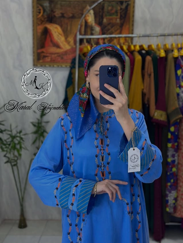 Türkmen fasonlar pombarh fasonlar Fasonlar 2025 fasonlar fason moda modalar Bezen bezen Türkmen fasonlar 2026 Türkmen fasonlar 2025 Türkmen fasonlar 2024 Türkmen fasonlar 2023 turkmenistan türkmenistan turkmen türkmen ashgabat  asgabat aşgabat balkan mary lebap dashoguz dasoguz daşoguz pombarh ponbarhat gulyupek gülýüpek stapel ştapel Gralan Çüýdeşen Abaýa Gadymy Krep Gurultaý 	Keteni Ýüpek Şifon Gipýur Lyon Welwet Atlas Kaşemir Streýç Suzana Ştapel Gülýüpek Pombarh Ýupka Gursakça Aksesuarlar Palto Penjek Okuw eşik Fata Sport eşik Uniforma Nakidka Öýme Şarf kompýuter ýaka ýaglyk Arenda köýnek 2nji el köýnek Taýyn köýnek Matalar Milli lybas milli lybaslar Toý köýnek Toý köýnekler toy koynek toy koynekler gundelik koynekler Gündelik	 
 köýnekler fata koynek Modern taze fason Eskiz koynektm turkmenkoynek türkmenkoynek fason moda moda fasonlar Iş eşik el iş	sada	ýakaly ýakasyz	keşdeli biserli	ýeňli giň nagyşly ýüregi açyk stoýka ýaka ýanly kombinasiýa 	zerli üsti aşak guşakly seçekli gysga ýeňli 