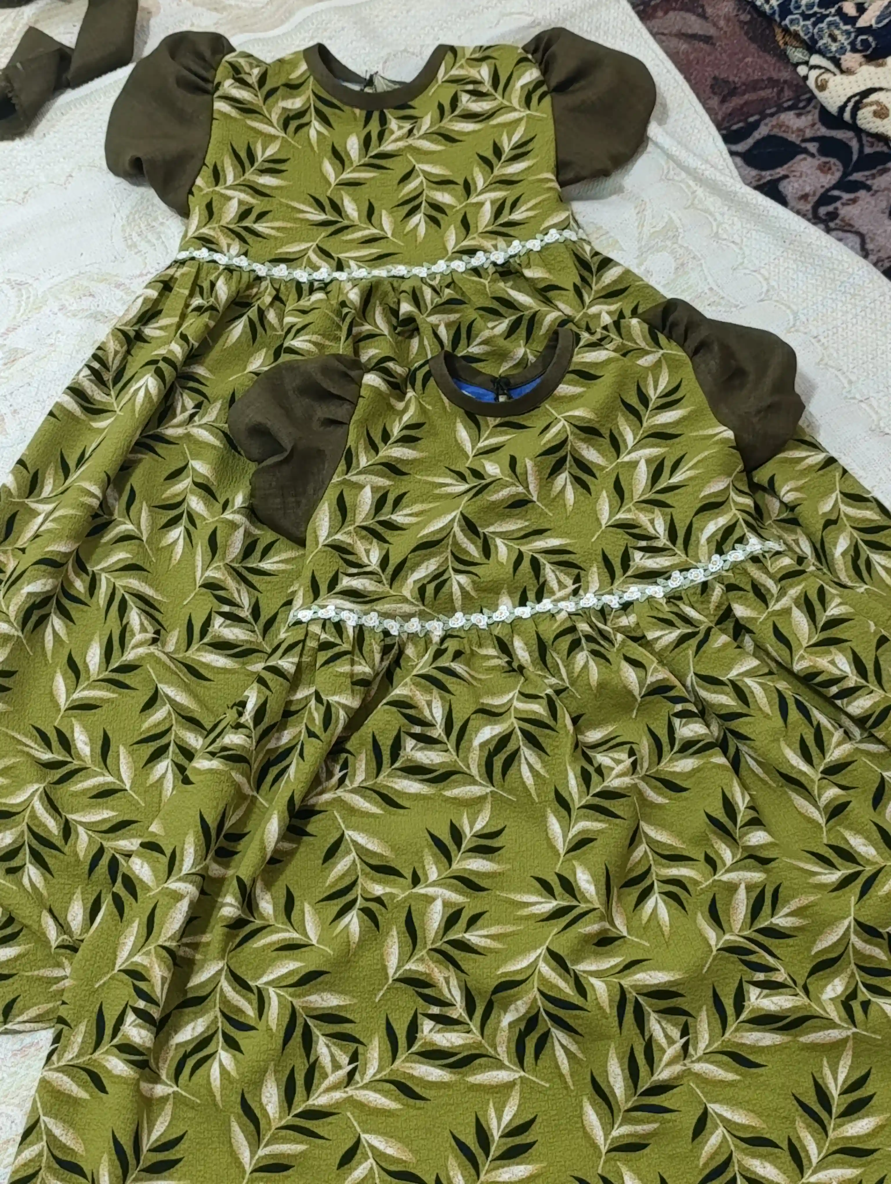 Türkmen fasonlar pombarh fasonlar Fasonlar 2025 fasonlar fason moda modalar Bezen bezen Türkmen fasonlar 2026 Türkmen fasonlar 2025 Türkmen fasonlar 2024 Türkmen fasonlar 2023 turkmenistan türkmenistan turkmen türkmen ashgabat  asgabat aşgabat balkan mary lebap dashoguz dasoguz daşoguz pombarh ponbarhat gulyupek gülýüpek stapel ştapel Gralan Çüýdeşen Abaýa Gadymy Krep Gurultaý 	Keteni Ýüpek Şifon Gipýur Lyon Welwet Atlas Kaşemir Streýç Suzana Ştapel Gülýüpek Pombarh Ýupka Gursakça Aksesuarlar Palto Penjek Okuw eşik Fata Sport eşik Uniforma Nakidka Öýme Şarf kompýuter ýaka ýaglyk Arenda köýnek 2nji el köýnek Taýyn köýnek Matalar Milli lybas milli lybaslar Toý köýnek Toý köýnekler toy koynek toy koynekler gundelik koynekler Gündelik	 
 köýnekler fata koynek Modern taze fason Eskiz koynektm turkmenkoynek türkmenkoynek fason moda moda fasonlar Iş eşik el iş	sada	ýakaly ýakasyz	keşdeli biserli	ýeňli giň nagyşly ýüregi açyk stoýka ýaka ýanly kombinasiýa 	zerli üsti aşak guşakly seçekli gysga ýeňli Krep Gündelik gysga ýeňli -12 Ak tomus