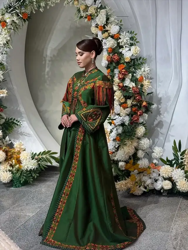 Türkmen fasonlar pombarh fasonlar Fasonlar 2025 fasonlar fason moda modalar Bezen bezen Türkmen fasonlar 2026 Türkmen fasonlar 2025 Türkmen fasonlar 2024 Türkmen fasonlar 2023 turkmenistan türkmenistan turkmen türkmen ashgabat  asgabat aşgabat balkan mary lebap dashoguz dasoguz daşoguz pombarh ponbarhat gulyupek gülýüpek stapel ştapel Gralan Çüýdeşen Abaýa Gadymy Krep Gurultaý 	Keteni Ýüpek Şifon Gipýur Lyon Welwet Atlas Kaşemir Streýç Suzana Ştapel Gülýüpek Pombarh Ýupka Gursakça Aksesuarlar Palto Penjek Okuw eşik Fata Sport eşik Uniforma Nakidka Öýme Şarf kompýuter ýaka ýaglyk Arenda köýnek 2nji el köýnek Taýyn köýnek Matalar Milli lybas milli lybaslar Toý köýnek Toý köýnekler toy koynek toy koynekler gundelik koynekler Gündelik	 
 köýnekler fata koynek Modern taze fason Eskiz koynektm turkmenkoynek türkmenkoynek fason moda moda fasonlar Iş eşik el iş	sada	ýakaly ýakasyz	keşdeli biserli	ýeňli giň nagyşly ýüregi açyk stoýka ýaka ýanly kombinasiýa 	zerli üsti aşak guşakly seçekli gysga ýeňli 