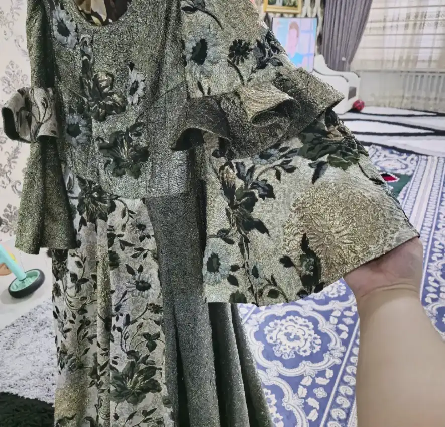 Türkmen fasonlar pombarh fasonlar Fasonlar 2025 fasonlar fason moda modalar Bezen bezen Türkmen fasonlar 2026 Türkmen fasonlar 2025 Türkmen fasonlar 2024 Türkmen fasonlar 2023 turkmenistan türkmenistan turkmen türkmen ashgabat  asgabat aşgabat balkan mary lebap dashoguz dasoguz daşoguz pombarh ponbarhat gulyupek gülýüpek stapel ştapel Gralan Çüýdeşen Abaýa Gadymy Krep Gurultaý 	Keteni Ýüpek Şifon Gipýur Lyon Welwet Atlas Kaşemir Streýç Suzana Ştapel Gülýüpek Pombarh Ýupka Gursakça Aksesuarlar Palto Penjek Okuw eşik Fata Sport eşik Uniforma Nakidka Öýme Şarf kompýuter ýaka ýaglyk Arenda köýnek 2nji el köýnek Taýyn köýnek Matalar Milli lybas milli lybaslar Toý köýnek Toý köýnekler toy koynek toy koynekler gundelik koynekler Gündelik	 
 köýnekler fata koynek Modern taze fason Eskiz koynektm turkmenkoynek türkmenkoynek fason moda moda fasonlar Iş eşik el iş	sada	ýakaly ýakasyz	keşdeli biserli	ýeňli giň nagyşly ýüregi açyk stoýka ýaka ýanly kombinasiýa 	zerli üsti aşak guşakly seçekli gysga ýeňli Toý köýnek el iş, ýakasyz, ýanly, ýeňli, giň 26-35  yaz, tomus, guyz 2nji el