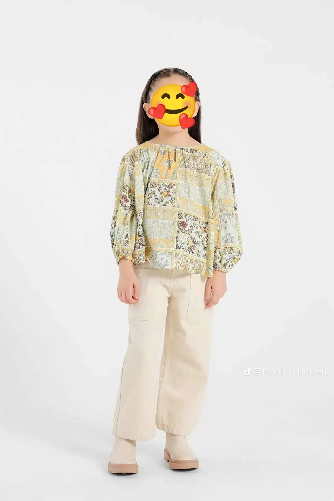 Türkmen fasonlar pombarh fasonlar Fasonlar 2025 fasonlar fason moda modalar Bezen bezen Türkmen fasonlar 2026 Türkmen fasonlar 2025 Türkmen fasonlar 2024 Türkmen fasonlar 2023 turkmenistan türkmenistan turkmen türkmen ashgabat  asgabat aşgabat balkan mary lebap dashoguz dasoguz daşoguz pombarh ponbarhat gulyupek gülýüpek stapel ştapel Gralan Çüýdeşen Abaýa Gadymy Krep Gurultaý 	Keteni Ýüpek Şifon Gipýur Lyon Welwet Atlas Kaşemir Streýç Suzana Ştapel Gülýüpek Pombarh Ýupka Gursakça Aksesuarlar Palto Penjek Okuw eşik Fata Sport eşik Uniforma Nakidka Öýme Şarf kompýuter ýaka ýaglyk Arenda köýnek 2nji el köýnek Taýyn köýnek Matalar Milli lybas milli lybaslar Toý köýnek Toý köýnekler toy koynek toy koynekler gundelik koynekler Gündelik	 
 köýnekler fata koynek Modern taze fason Eskiz koynektm turkmenkoynek türkmenkoynek fason moda moda fasonlar Iş eşik el iş	sada	ýakaly ýakasyz	keşdeli biserli	ýeňli giň nagyşly ýüregi açyk stoýka ýaka ýanly kombinasiýa 	zerli üsti aşak guşakly seçekli gysga ýeňli Gündelik üsti aşak -12