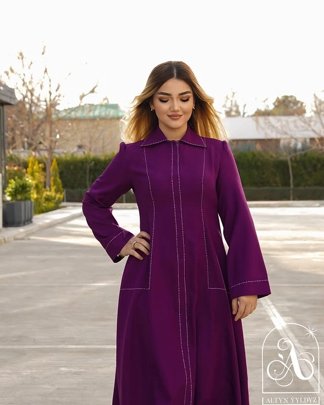 Türkmen fasonlar pombarh fasonlar Fasonlar 2025 fasonlar fason moda modalar Bezen bezen Türkmen fasonlar 2026 Türkmen fasonlar 2025 Türkmen fasonlar 2024 Türkmen fasonlar 2023 turkmenistan türkmenistan turkmen türkmen ashgabat  asgabat aşgabat balkan mary lebap dashoguz dasoguz daşoguz pombarh ponbarhat gulyupek gülýüpek stapel ştapel Gralan Çüýdeşen Abaýa Gadymy Krep Gurultaý 	Keteni Ýüpek Şifon Gipýur Lyon Welwet Atlas Kaşemir Streýç Suzana Ştapel Gülýüpek Pombarh Ýupka Gursakça Aksesuarlar Palto Penjek Okuw eşik Fata Sport eşik Uniforma Nakidka Öýme Şarf kompýuter ýaka ýaglyk Arenda köýnek 2nji el köýnek Taýyn köýnek Matalar Milli lybas milli lybaslar Toý köýnek Toý köýnekler toy koynek toy koynekler gundelik koynekler Gündelik	 
 köýnekler fata koynek Modern taze fason Eskiz koynektm turkmenkoynek türkmenkoynek fason moda moda fasonlar Iş eşik el iş	sada	ýakaly ýakasyz	keşdeli biserli	ýeňli giň nagyşly ýüregi açyk stoýka ýaka ýanly kombinasiýa 	zerli üsti aşak guşakly seçekli gysga ýeňli Lyon Modern el iş, ýakasyz, biserli, ýeňli, giň, stoýka ýaka 26-35, 35+ #4B2C75