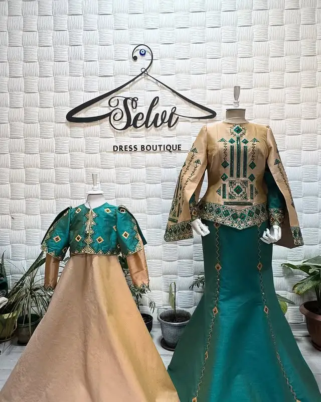 Türkmen fasonlar pombarh fasonlar Fasonlar 2025 fasonlar fason moda modalar Bezen bezen Türkmen fasonlar 2026 Türkmen fasonlar 2025 Türkmen fasonlar 2024 Türkmen fasonlar 2023 turkmenistan türkmenistan turkmen türkmen ashgabat  asgabat aşgabat balkan mary lebap dashoguz dasoguz daşoguz pombarh ponbarhat gulyupek gülýüpek stapel ştapel Gralan Çüýdeşen Abaýa Gadymy Krep Gurultaý 	Keteni Ýüpek Şifon Gipýur Lyon Welwet Atlas Kaşemir Streýç Suzana Ştapel Gülýüpek Pombarh Ýupka Gursakça Aksesuarlar Palto Penjek Okuw eşik Fata Sport eşik Uniforma Nakidka Öýme Şarf kompýuter ýaka ýaglyk Arenda köýnek 2nji el köýnek Taýyn köýnek Matalar Milli lybas milli lybaslar Toý köýnek Toý köýnekler toy koynek toy koynekler gundelik koynekler Gündelik	 
 köýnekler fata koynek Modern taze fason Eskiz koynektm turkmenkoynek türkmenkoynek fason moda moda fasonlar Iş eşik el iş	sada	ýakaly ýakasyz	keşdeli biserli	ýeňli giň nagyşly ýüregi açyk stoýka ýaka ýanly kombinasiýa 	zerli üsti aşak guşakly seçekli gysga ýeňli Gurultaý, Keteni Toý köýnek, Modern el iş, ýakaly, ýeňli, seçekli 26-35, 35+ Goňur, Goýy-ýaşyl yaz