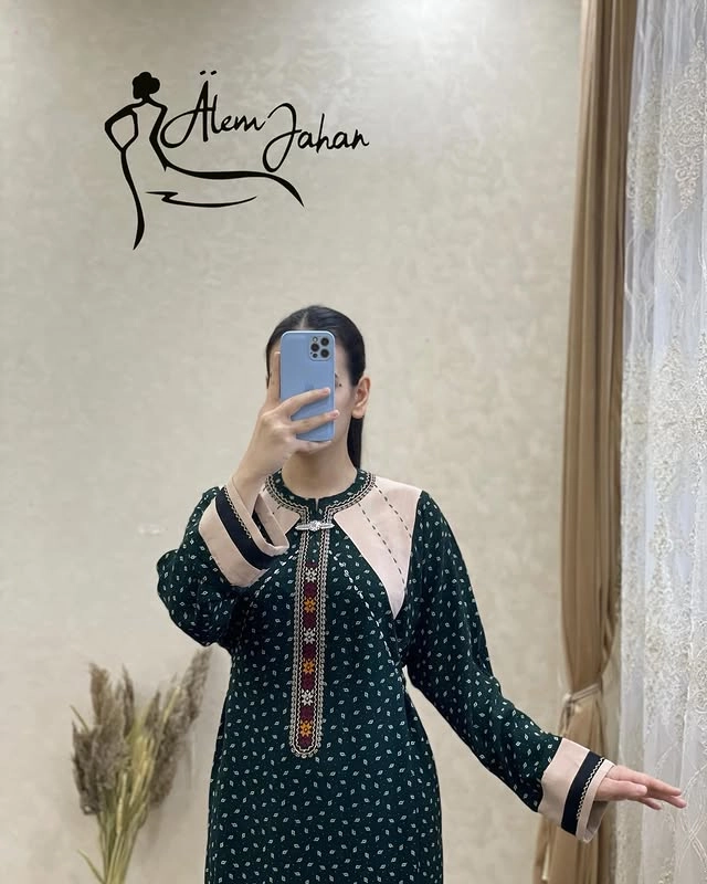 Türkmen fasonlar pombarh fasonlar Fasonlar 2025 fasonlar fason moda modalar Bezen bezen Türkmen fasonlar 2026 Türkmen fasonlar 2025 Türkmen fasonlar 2024 Türkmen fasonlar 2023 turkmenistan türkmenistan turkmen türkmen ashgabat  asgabat aşgabat balkan mary lebap dashoguz dasoguz daşoguz pombarh ponbarhat gulyupek gülýüpek stapel ştapel Gralan Çüýdeşen Abaýa Gadymy Krep Gurultaý 	Keteni Ýüpek Şifon Gipýur Lyon Welwet Atlas Kaşemir Streýç Suzana Ştapel Gülýüpek Pombarh Ýupka Gursakça Aksesuarlar Palto Penjek Okuw eşik Fata Sport eşik Uniforma Nakidka Öýme Şarf kompýuter ýaka ýaglyk Arenda köýnek 2nji el köýnek Taýyn köýnek Matalar Milli lybas milli lybaslar Toý köýnek Toý köýnekler toy koynek toy koynekler gundelik koynekler Gündelik	 
 köýnekler fata koynek Modern taze fason Eskiz koynektm turkmenkoynek türkmenkoynek fason moda moda fasonlar Iş eşik el iş	sada	ýakaly ýakasyz	keşdeli biserli	ýeňli giň nagyşly ýüregi açyk stoýka ýaka ýanly kombinasiýa 	zerli üsti aşak guşakly seçekli gysga ýeňli Ştapel Gündelik el iş, ýakaly, ýeňli, giň, kombinasiýa 12-16, 17-25, 26-35, 35+ Bežewyý, Goýy-ýaşyl tomus Taýyn köýnek