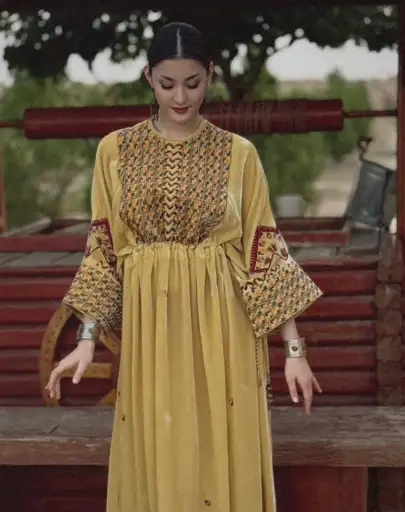 Türkmen fasonlar pombarh fasonlar Fasonlar 2025 fasonlar fason moda modalar Bezen bezen Türkmen fasonlar 2026 Türkmen fasonlar 2025 Türkmen fasonlar 2024 Türkmen fasonlar 2023 turkmenistan türkmenistan turkmen türkmen ashgabat  asgabat aşgabat balkan mary lebap dashoguz dasoguz daşoguz pombarh ponbarhat gulyupek gülýüpek stapel ştapel Gralan Çüýdeşen Abaýa Gadymy Krep Gurultaý 	Keteni Ýüpek Şifon Gipýur Lyon Welwet Atlas Kaşemir Streýç Suzana Ştapel Gülýüpek Pombarh Ýupka Gursakça Aksesuarlar Palto Penjek Okuw eşik Fata Sport eşik Uniforma Nakidka Öýme Şarf kompýuter ýaka ýaglyk Arenda köýnek 2nji el köýnek Taýyn köýnek Matalar Milli lybas milli lybaslar Toý köýnek Toý köýnekler toy koynek toy koynekler gundelik koynekler Gündelik	 
 köýnekler fata koynek Modern taze fason Eskiz koynektm turkmenkoynek türkmenkoynek fason moda moda fasonlar Iş eşik el iş	sada	ýakaly ýakasyz	keşdeli biserli	ýeňli giň nagyşly ýüregi açyk stoýka ýaka ýanly kombinasiýa 	zerli üsti aşak guşakly seçekli gysga ýeňli 