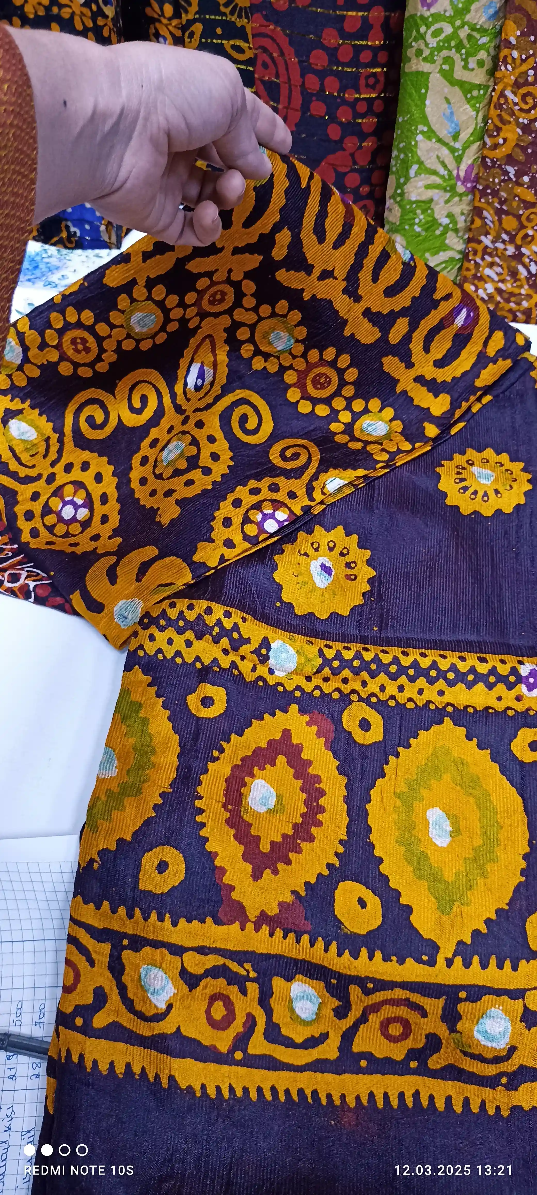 Türkmen fasonlar pombarh fasonlar Fasonlar 2025 fasonlar fason moda modalar Bezen bezen Türkmen fasonlar 2026 Türkmen fasonlar 2025 Türkmen fasonlar 2024 Türkmen fasonlar 2023 turkmenistan türkmenistan turkmen türkmen ashgabat  asgabat aşgabat balkan mary lebap dashoguz dasoguz daşoguz pombarh ponbarhat gulyupek gülýüpek stapel ştapel Gralan Çüýdeşen Abaýa Gadymy Krep Gurultaý 	Keteni Ýüpek Şifon Gipýur Lyon Welwet Atlas Kaşemir Streýç Suzana Ştapel Gülýüpek Pombarh Ýupka Gursakça Aksesuarlar Palto Penjek Okuw eşik Fata Sport eşik Uniforma Nakidka Öýme Şarf kompýuter ýaka ýaglyk Arenda köýnek 2nji el köýnek Taýyn köýnek Matalar Milli lybas milli lybaslar Toý köýnek Toý köýnekler toy koynek toy koynekler gundelik koynekler Gündelik	 
 köýnekler fata koynek Modern taze fason Eskiz koynektm turkmenkoynek türkmenkoynek fason moda moda fasonlar Iş eşik el iş	sada	ýakaly ýakasyz	keşdeli biserli	ýeňli giň nagyşly ýüregi açyk stoýka ýaka ýanly kombinasiýa 	zerli üsti aşak guşakly seçekli gysga ýeňli Öýme