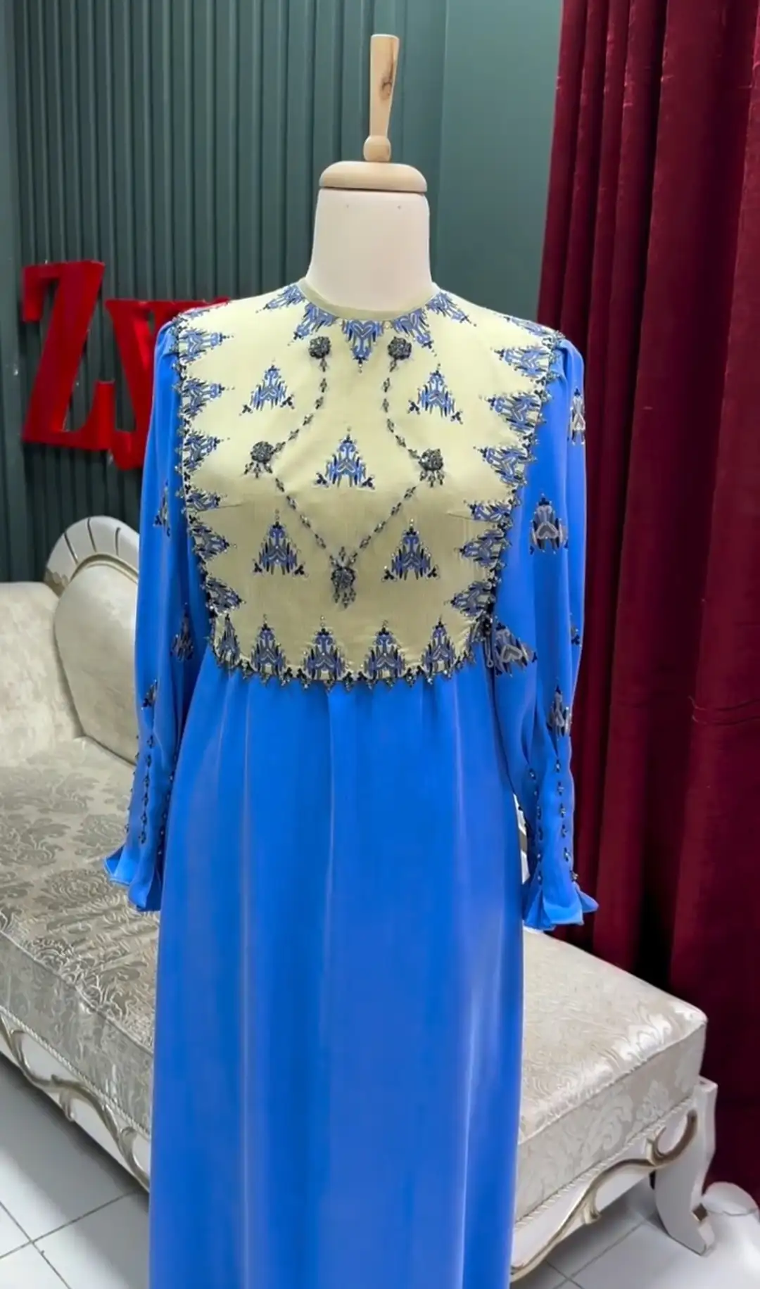 Türkmen fasonlar pombarh fasonlar Fasonlar 2025 fasonlar fason moda modalar Bezen bezen Türkmen fasonlar 2026 Türkmen fasonlar 2025 Türkmen fasonlar 2024 Türkmen fasonlar 2023 turkmenistan türkmenistan turkmen türkmen ashgabat  asgabat aşgabat balkan mary lebap dashoguz dasoguz daşoguz pombarh ponbarhat gulyupek gülýüpek stapel ştapel Gralan Çüýdeşen Abaýa Gadymy Krep Gurultaý 	Keteni Ýüpek Şifon Gipýur Lyon Welwet Atlas Kaşemir Streýç Suzana Ştapel Gülýüpek Pombarh Ýupka Gursakça Aksesuarlar Palto Penjek Okuw eşik Fata Sport eşik Uniforma Nakidka Öýme Şarf kompýuter ýaka ýaglyk Arenda köýnek 2nji el köýnek Taýyn köýnek Matalar Milli lybas milli lybaslar Toý köýnek Toý köýnekler toy koynek toy koynekler gundelik koynekler Gündelik	 
 köýnekler fata koynek Modern taze fason Eskiz koynektm turkmenkoynek türkmenkoynek fason moda moda fasonlar Iş eşik el iş	sada	ýakaly ýakasyz	keşdeli biserli	ýeňli giň nagyşly ýüregi açyk stoýka ýaka ýanly kombinasiýa 	zerli üsti aşak guşakly seçekli gysga ýeňli Keteni, Lyon Toý köýnek, Milli lybas el iş, ýakaly, biserli, ýeňli, giň, kombinasiýa, nagyşly 17-25, 26-35 Bežewyý, Gök yaz, guyz