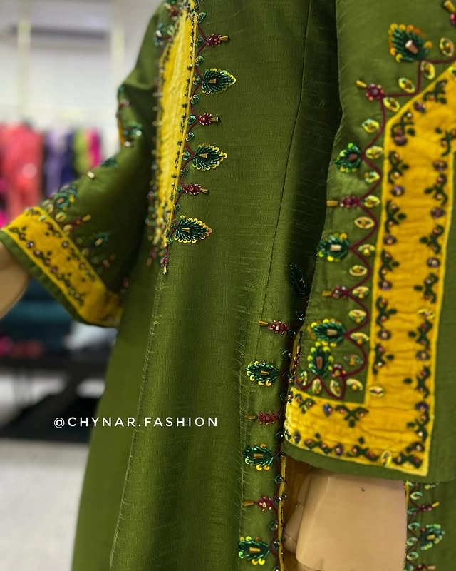 Türkmen fasonlar pombarh fasonlar Fasonlar 2025 fasonlar fason moda modalar Bezen bezen Türkmen fasonlar 2026 Türkmen fasonlar 2025 Türkmen fasonlar 2024 Türkmen fasonlar 2023 turkmenistan türkmenistan turkmen türkmen ashgabat  asgabat aşgabat balkan mary lebap dashoguz dasoguz daşoguz pombarh ponbarhat gulyupek gülýüpek stapel ştapel Gralan Çüýdeşen Abaýa Gadymy Krep Gurultaý 	Keteni Ýüpek Şifon Gipýur Lyon Welwet Atlas Kaşemir Streýç Suzana Ştapel Gülýüpek Pombarh Ýupka Gursakça Aksesuarlar Palto Penjek Okuw eşik Fata Sport eşik Uniforma Nakidka Öýme Şarf kompýuter ýaka ýaglyk Arenda köýnek 2nji el köýnek Taýyn köýnek Matalar Milli lybas milli lybaslar Toý köýnek Toý köýnekler toy koynek toy koynekler gundelik koynekler Gündelik	 
 köýnekler fata koynek Modern taze fason Eskiz koynektm turkmenkoynek türkmenkoynek fason moda moda fasonlar Iş eşik el iş	sada	ýakaly ýakasyz	keşdeli biserli	ýeňli giň nagyşly ýüregi açyk stoýka ýaka ýanly kombinasiýa 	zerli üsti aşak guşakly seçekli gysga ýeňli Şantu Toý köýnek el iş, ýakasyz, biserli, ýanly, ýeňli, giň 17-25, 26-35 Haki, Mämişi tomus, guyz