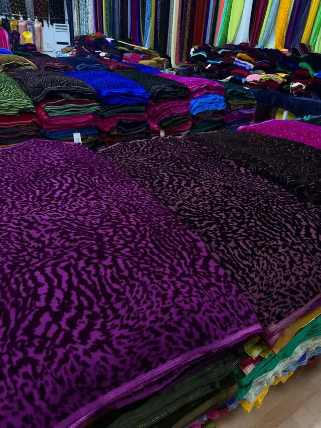 Türkmen fasonlar pombarh fasonlar Fasonlar 2025 fasonlar fason moda modalar Bezen bezen Türkmen fasonlar 2026 Türkmen fasonlar 2025 Türkmen fasonlar 2024 Türkmen fasonlar 2023 turkmenistan türkmenistan turkmen türkmen ashgabat  asgabat aşgabat balkan mary lebap dashoguz dasoguz daşoguz pombarh ponbarhat gulyupek gülýüpek stapel ştapel Gralan Çüýdeşen Abaýa Gadymy Krep Gurultaý 	Keteni Ýüpek Şifon Gipýur Lyon Welwet Atlas Kaşemir Streýç Suzana Ştapel Gülýüpek Pombarh Ýupka Gursakça Aksesuarlar Palto Penjek Okuw eşik Fata Sport eşik Uniforma Nakidka Öýme Şarf kompýuter ýaka ýaglyk Arenda köýnek 2nji el köýnek Taýyn köýnek Matalar Milli lybas milli lybaslar Toý köýnek Toý köýnekler toy koynek toy koynekler gundelik koynekler Gündelik	 
 köýnekler fata koynek Modern taze fason Eskiz koynektm turkmenkoynek türkmenkoynek fason moda moda fasonlar Iş eşik el iş	sada	ýakaly ýakasyz	keşdeli biserli	ýeňli giň nagyşly ýüregi açyk stoýka ýaka ýanly kombinasiýa 	zerli üsti aşak guşakly seçekli gysga ýeňli 