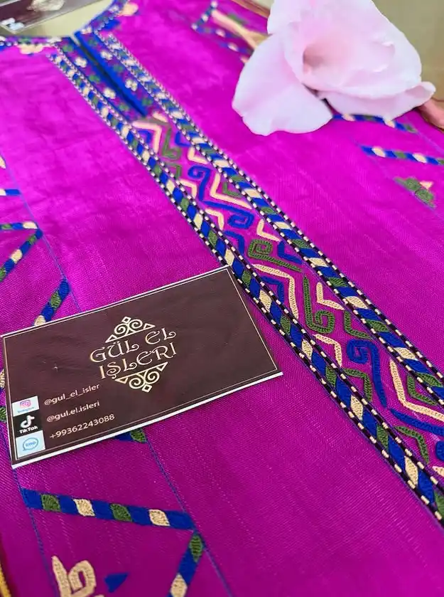 Türkmen fasonlar pombarh fasonlar Fasonlar 2025 fasonlar fason moda modalar Bezen bezen Türkmen fasonlar 2026 Türkmen fasonlar 2025 Türkmen fasonlar 2024 Türkmen fasonlar 2023 turkmenistan türkmenistan turkmen türkmen ashgabat  asgabat aşgabat balkan mary lebap dashoguz dasoguz daşoguz pombarh ponbarhat gulyupek gülýüpek stapel ştapel Gralan Çüýdeşen Abaýa Gadymy Krep Gurultaý 	Keteni Ýüpek Şifon Gipýur Lyon Welwet Atlas Kaşemir Streýç Suzana Ştapel Gülýüpek Pombarh Ýupka Gursakça Aksesuarlar Palto Penjek Okuw eşik Fata Sport eşik Uniforma Nakidka Öýme Şarf kompýuter ýaka ýaglyk Arenda köýnek 2nji el köýnek Taýyn köýnek Matalar Milli lybas milli lybaslar Toý köýnek Toý köýnekler toy koynek toy koynekler gundelik koynekler Gündelik	 
 köýnekler fata koynek Modern taze fason Eskiz koynektm turkmenkoynek türkmenkoynek fason moda moda fasonlar Iş eşik el iş	sada	ýakaly ýakasyz	keşdeli biserli	ýeňli giň nagyşly ýüregi açyk stoýka ýaka ýanly kombinasiýa 	zerli üsti aşak guşakly seçekli gysga ýeňli el iş, keşdeli, el ýaka, gaýma 12-16, 17-25, 26-35, 35+  yaz, tomus, guyz, gysh