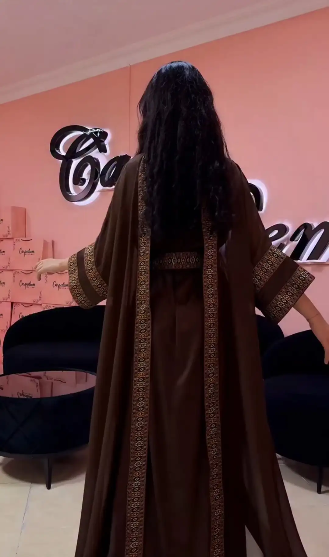 Türkmen fasonlar pombarh fasonlar Fasonlar 2025 fasonlar fason moda modalar Bezen bezen Türkmen fasonlar 2026 Türkmen fasonlar 2025 Türkmen fasonlar 2024 Türkmen fasonlar 2023 turkmenistan türkmenistan turkmen türkmen ashgabat  asgabat aşgabat balkan mary lebap dashoguz dasoguz daşoguz pombarh ponbarhat gulyupek gülýüpek stapel ştapel Gralan Çüýdeşen Abaýa Gadymy Krep Gurultaý 	Keteni Ýüpek Şifon Gipýur Lyon Welwet Atlas Kaşemir Streýç Suzana Ştapel Gülýüpek Pombarh Ýupka Gursakça Aksesuarlar Palto Penjek Okuw eşik Fata Sport eşik Uniforma Nakidka Öýme Şarf kompýuter ýaka ýaglyk Arenda köýnek 2nji el köýnek Taýyn köýnek Matalar Milli lybas milli lybaslar Toý köýnek Toý köýnekler toy koynek toy koynekler gundelik koynekler Gündelik	 
 köýnekler fata koynek Modern taze fason Eskiz koynektm turkmenkoynek türkmenkoynek fason moda moda fasonlar Iş eşik el iş	sada	ýakaly ýakasyz	keşdeli biserli	ýeňli giň nagyşly ýüregi açyk stoýka ýaka ýanly kombinasiýa 	zerli üsti aşak guşakly seçekli gysga ýeňli Şifon Modern el iş, ýakasyz, ýeňli, giň, guşakly 17-25, 26-35 Goňur tomus Taýyn köýnek