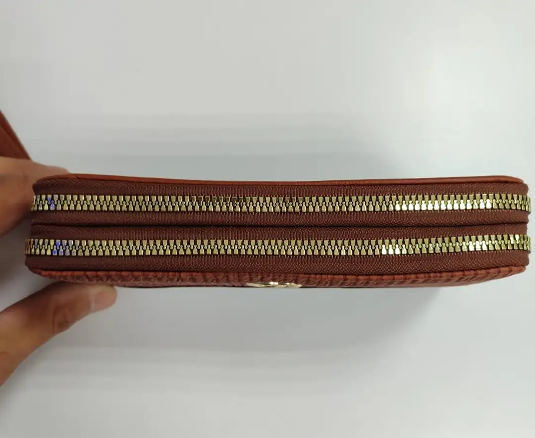 Türkmen fasonlar pombarh fasonlar Fasonlar 2025 fasonlar fason moda modalar Bezen bezen Türkmen fasonlar 2026 Türkmen fasonlar 2025 Türkmen fasonlar 2024 Türkmen fasonlar 2023 turkmenistan türkmenistan turkmen türkmen ashgabat  asgabat aşgabat balkan mary lebap dashoguz dasoguz daşoguz pombarh ponbarhat gulyupek gülýüpek stapel ştapel Gralan Çüýdeşen Abaýa Gadymy Krep Gurultaý 	Keteni Ýüpek Şifon Gipýur Lyon Welwet Atlas Kaşemir Streýç Suzana Ştapel Gülýüpek Pombarh Ýupka Gursakça Aksesuarlar Palto Penjek Okuw eşik Fata Sport eşik Uniforma Nakidka Öýme Şarf kompýuter ýaka ýaglyk Arenda köýnek 2nji el köýnek Taýyn köýnek Matalar Milli lybas milli lybaslar Toý köýnek Toý köýnekler toy koynek toy koynekler gundelik koynekler Gündelik	 
 köýnekler fata koynek Modern taze fason Eskiz koynektm turkmenkoynek türkmenkoynek fason moda moda fasonlar Iş eşik el iş	sada	ýakaly ýakasyz	keşdeli biserli	ýeňli giň nagyşly ýüregi açyk stoýka ýaka ýanly kombinasiýa 	zerli üsti aşak guşakly seçekli gysga ýeňli 