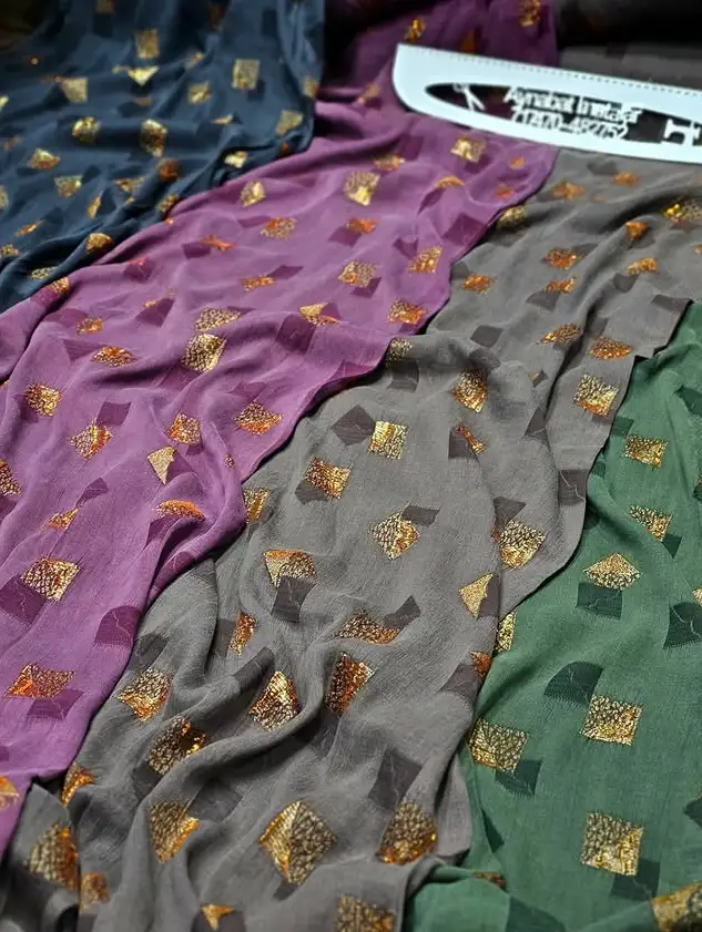 Türkmen fasonlar pombarh fasonlar Fasonlar 2025 fasonlar fason moda modalar Bezen bezen Türkmen fasonlar 2026 Türkmen fasonlar 2025 Türkmen fasonlar 2024 Türkmen fasonlar 2023 turkmenistan türkmenistan turkmen türkmen ashgabat  asgabat aşgabat balkan mary lebap dashoguz dasoguz daşoguz pombarh ponbarhat gulyupek gülýüpek stapel ştapel Gralan Çüýdeşen Abaýa Gadymy Krep Gurultaý 	Keteni Ýüpek Şifon Gipýur Lyon Welwet Atlas Kaşemir Streýç Suzana Ştapel Gülýüpek Pombarh Ýupka Gursakça Aksesuarlar Palto Penjek Okuw eşik Fata Sport eşik Uniforma Nakidka Öýme Şarf kompýuter ýaka ýaglyk Arenda köýnek 2nji el köýnek Taýyn köýnek Matalar Milli lybas milli lybaslar Toý köýnek Toý köýnekler toy koynek toy koynekler gundelik koynekler Gündelik	 
 köýnekler fata koynek Modern taze fason Eskiz koynektm turkmenkoynek türkmenkoynek fason moda moda fasonlar Iş eşik el iş	sada	ýakaly ýakasyz	keşdeli biserli	ýeňli giň nagyşly ýüregi açyk stoýka ýaka ýanly kombinasiýa 	zerli üsti aşak guşakly seçekli gysga ýeňli Gülýüpek, Ipeker  zerli 12-16, 17-25, 26-35, 35+  yaz, tomus, guyz, gysh