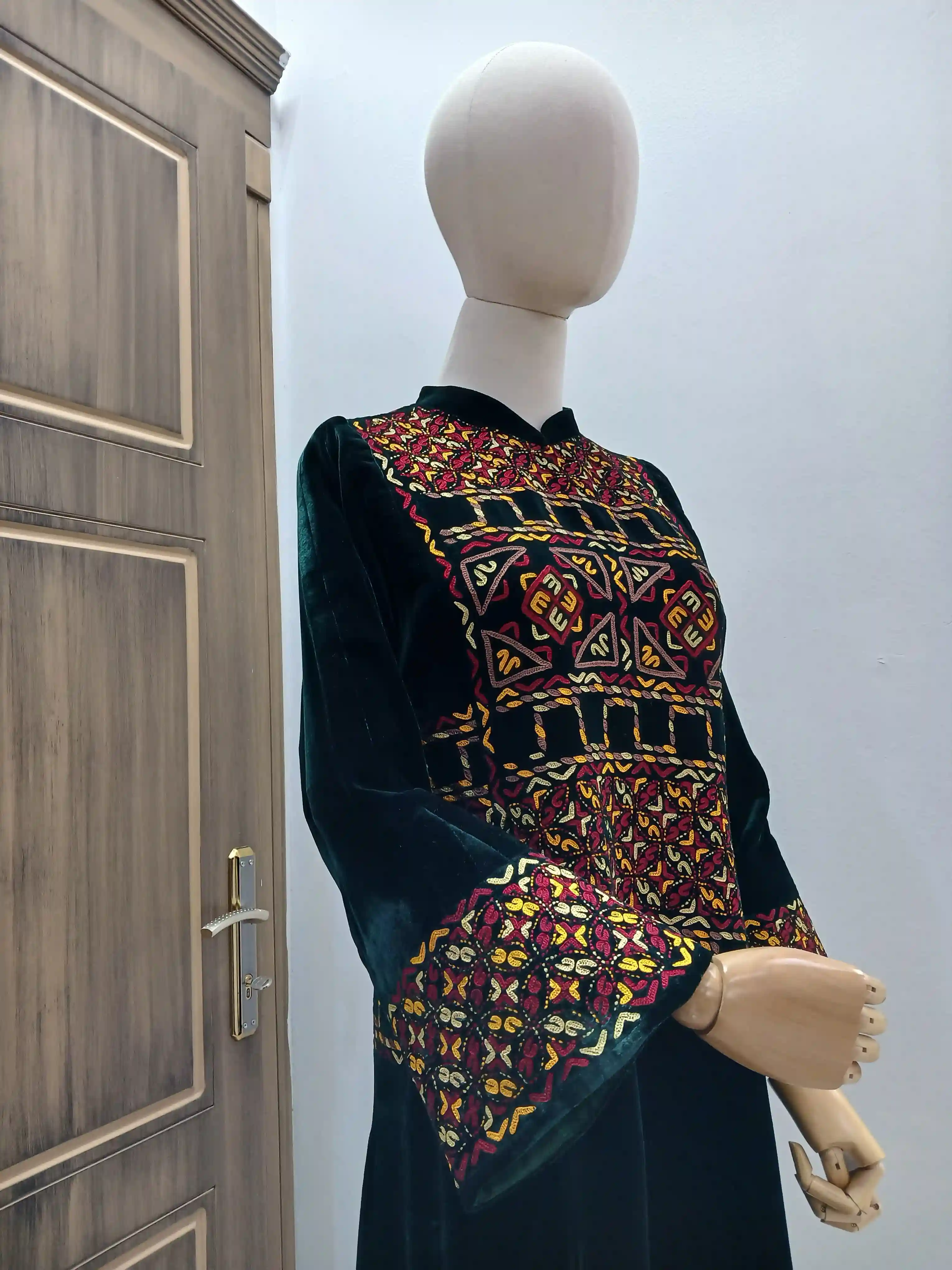 Türkmen fasonlar pombarh fasonlar Fasonlar 2025 fasonlar fason moda modalar Bezen bezen Türkmen fasonlar 2026 Türkmen fasonlar 2025 Türkmen fasonlar 2024 Türkmen fasonlar 2023 turkmenistan türkmenistan turkmen türkmen ashgabat  asgabat aşgabat balkan mary lebap dashoguz dasoguz daşoguz pombarh ponbarhat gulyupek gülýüpek stapel ştapel Gralan Çüýdeşen Abaýa Gadymy Krep Gurultaý 	Keteni Ýüpek Şifon Gipýur Lyon Welwet Atlas Kaşemir Streýç Suzana Ştapel Gülýüpek Pombarh Ýupka Gursakça Aksesuarlar Palto Penjek Okuw eşik Fata Sport eşik Uniforma Nakidka Öýme Şarf kompýuter ýaka ýaglyk Arenda köýnek 2nji el köýnek Taýyn köýnek Matalar Milli lybas milli lybaslar Toý köýnek Toý köýnekler toy koynek toy koynekler gundelik koynekler Gündelik	 
 köýnekler fata koynek Modern taze fason Eskiz koynektm turkmenkoynek türkmenkoynek fason moda moda fasonlar Iş eşik el iş	sada	ýakaly ýakasyz	keşdeli biserli	ýeňli giň nagyşly ýüregi açyk stoýka ýaka ýanly kombinasiýa 	zerli üsti aşak guşakly seçekli gysga ýeňli 