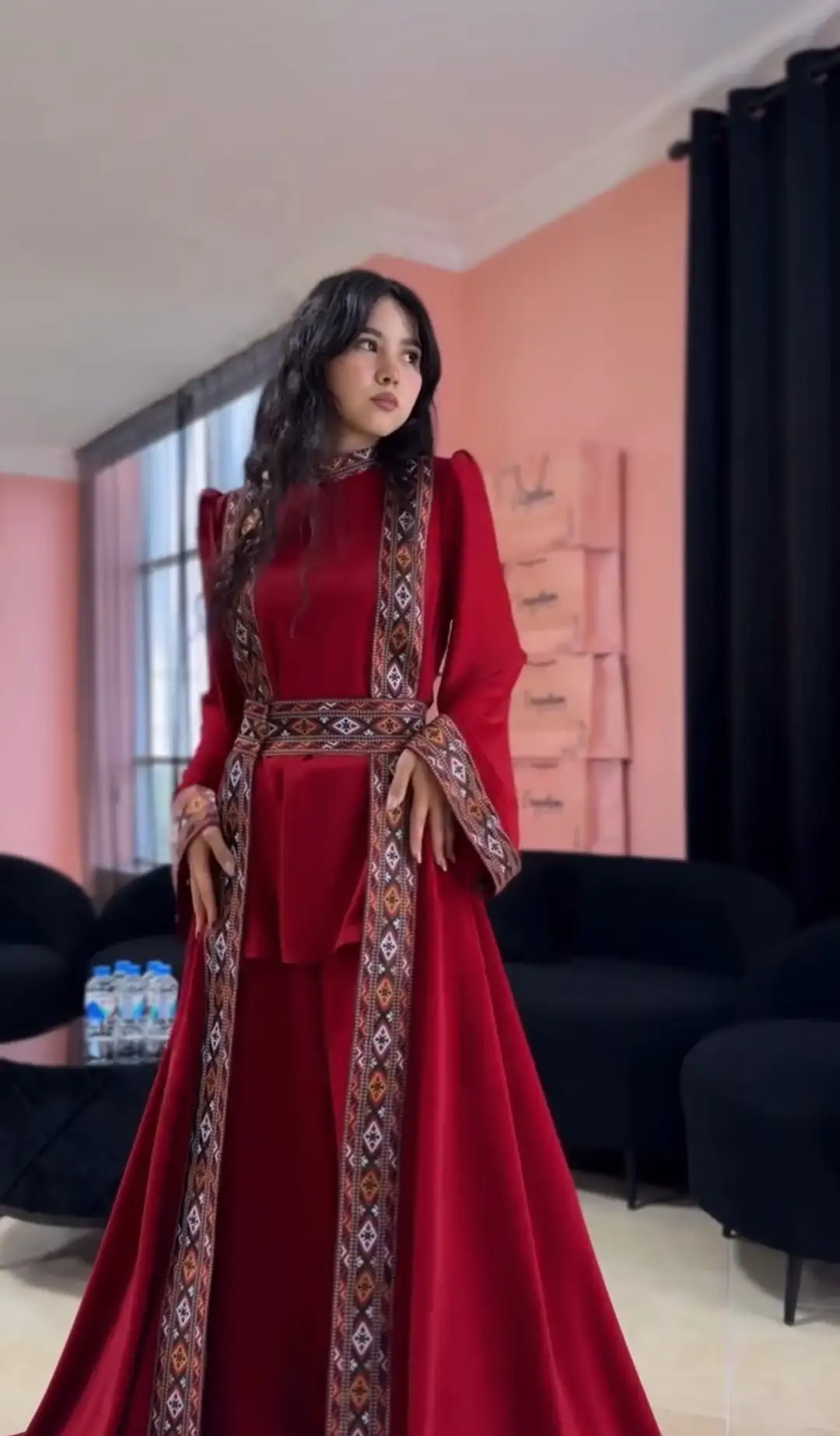 Türkmen fasonlar pombarh fasonlar Fasonlar 2025 fasonlar fason moda modalar Bezen bezen Türkmen fasonlar 2026 Türkmen fasonlar 2025 Türkmen fasonlar 2024 Türkmen fasonlar 2023 turkmenistan türkmenistan turkmen türkmen ashgabat  asgabat aşgabat balkan mary lebap dashoguz dasoguz daşoguz pombarh ponbarhat gulyupek gülýüpek stapel ştapel Gralan Çüýdeşen Abaýa Gadymy Krep Gurultaý 	Keteni Ýüpek Şifon Gipýur Lyon Welwet Atlas Kaşemir Streýç Suzana Ştapel Gülýüpek Pombarh Ýupka Gursakça Aksesuarlar Palto Penjek Okuw eşik Fata Sport eşik Uniforma Nakidka Öýme Şarf kompýuter ýaka ýaglyk Arenda köýnek 2nji el köýnek Taýyn köýnek Matalar Milli lybas milli lybaslar Toý köýnek Toý köýnekler toy koynek toy koynekler gundelik koynekler Gündelik	 
 köýnekler fata koynek Modern taze fason Eskiz koynektm turkmenkoynek türkmenkoynek fason moda moda fasonlar Iş eşik el iş	sada	ýakaly ýakasyz	keşdeli biserli	ýeňli giň nagyşly ýüregi açyk stoýka ýaka ýanly kombinasiýa 	zerli üsti aşak guşakly seçekli gysga ýeňli Şifon Toý köýnek, Modern el iş, keşdeli, ýakasyz, ýeňli, giň, guşakly, nagyşly 17-25, 26-35 Gyzyl tomus, guyz