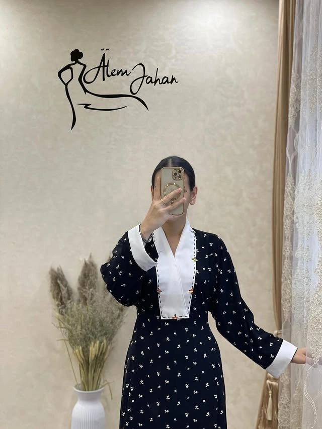 Türkmen fasonlar pombarh fasonlar Fasonlar 2025 fasonlar fason moda modalar Bezen bezen Türkmen fasonlar 2026 Türkmen fasonlar 2025 Türkmen fasonlar 2024 Türkmen fasonlar 2023 turkmenistan türkmenistan turkmen türkmen ashgabat  asgabat aşgabat balkan mary lebap dashoguz dasoguz daşoguz pombarh ponbarhat gulyupek gülýüpek stapel ştapel Gralan Çüýdeşen Abaýa Gadymy Krep Gurultaý 	Keteni Ýüpek Şifon Gipýur Lyon Welwet Atlas Kaşemir Streýç Suzana Ştapel Gülýüpek Pombarh Ýupka Gursakça Aksesuarlar Palto Penjek Okuw eşik Fata Sport eşik Uniforma Nakidka Öýme Şarf kompýuter ýaka ýaglyk Arenda köýnek 2nji el köýnek Taýyn köýnek Matalar Milli lybas milli lybaslar Toý köýnek Toý köýnekler toy koynek toy koynekler gundelik koynekler Gündelik	 
 köýnekler fata koynek Modern taze fason Eskiz koynektm turkmenkoynek türkmenkoynek fason moda moda fasonlar Iş eşik el iş	sada	ýakaly ýakasyz	keşdeli biserli	ýeňli giň nagyşly ýüregi açyk stoýka ýaka ýanly kombinasiýa 	zerli üsti aşak guşakly seçekli gysga ýeňli Ştapel Gündelik ýakasyz, ýeňli, giň 17-25, 26-35 Gara yaz, tomus, guyz