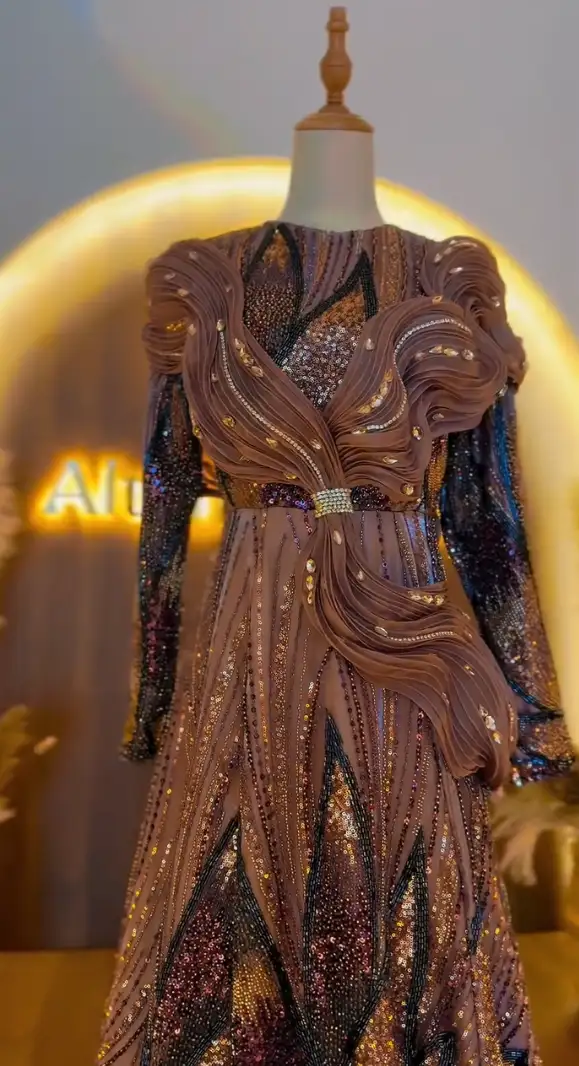 Türkmen fasonlar pombarh fasonlar Fasonlar 2025 fasonlar fason moda modalar Bezen bezen Türkmen fasonlar 2026 Türkmen fasonlar 2025 Türkmen fasonlar 2024 Türkmen fasonlar 2023 turkmenistan türkmenistan turkmen türkmen ashgabat  asgabat aşgabat balkan mary lebap dashoguz dasoguz daşoguz pombarh ponbarhat gulyupek gülýüpek stapel ştapel Gralan Çüýdeşen Abaýa Gadymy Krep Gurultaý 	Keteni Ýüpek Şifon Gipýur Lyon Welwet Atlas Kaşemir Streýç Suzana Ştapel Gülýüpek Pombarh Ýupka Gursakça Aksesuarlar Palto Penjek Okuw eşik Fata Sport eşik Uniforma Nakidka Öýme Şarf kompýuter ýaka ýaglyk Arenda köýnek 2nji el köýnek Taýyn köýnek Matalar Milli lybas milli lybaslar Toý köýnek Toý köýnekler toy koynek toy koynekler gundelik koynekler Gündelik	 
 köýnekler fata koynek Modern taze fason Eskiz koynektm turkmenkoynek türkmenkoynek fason moda moda fasonlar Iş eşik el iş	sada	ýakaly ýakasyz	keşdeli biserli	ýeňli giň nagyşly ýüregi açyk stoýka ýaka ýanly kombinasiýa 	zerli üsti aşak guşakly seçekli gysga ýeňli Şantu, Parça Toý köýnek ýakasyz, ýeňli, gysga ýeňli, giň -12, 17-25, 26-35 #4B2C75 yaz, tomus, guyz