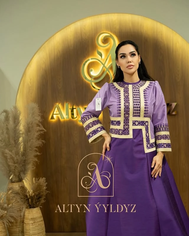 Türkmen fasonlar pombarh fasonlar Fasonlar 2025 fasonlar fason moda modalar Bezen bezen Türkmen fasonlar 2026 Türkmen fasonlar 2025 Türkmen fasonlar 2024 Türkmen fasonlar 2023 turkmenistan türkmenistan turkmen türkmen ashgabat  asgabat aşgabat balkan mary lebap dashoguz dasoguz daşoguz pombarh ponbarhat gulyupek gülýüpek stapel ştapel Gralan Çüýdeşen Abaýa Gadymy Krep Gurultaý 	Keteni Ýüpek Şifon Gipýur Lyon Welwet Atlas Kaşemir Streýç Suzana Ştapel Gülýüpek Pombarh Ýupka Gursakça Aksesuarlar Palto Penjek Okuw eşik Fata Sport eşik Uniforma Nakidka Öýme Şarf kompýuter ýaka ýaglyk Arenda köýnek 2nji el köýnek Taýyn köýnek Matalar Milli lybas milli lybaslar Toý köýnek Toý köýnekler toy koynek toy koynekler gundelik koynekler Gündelik	 
 köýnekler fata koynek Modern taze fason Eskiz koynektm turkmenkoynek türkmenkoynek fason moda moda fasonlar Iş eşik el iş	sada	ýakaly ýakasyz	keşdeli biserli	ýeňli giň nagyşly ýüregi açyk stoýka ýaka ýanly kombinasiýa 	zerli üsti aşak guşakly seçekli gysga ýeňli Keteni, Şantu Toý köýnek el iş, keşdeli, ýakaly, ýeňli, giň 17-25, 26-35 #4B2C75 yaz, guyz