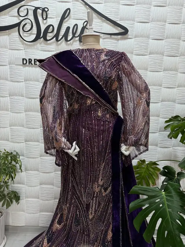 Türkmen fasonlar pombarh fasonlar Fasonlar 2025 fasonlar fason moda modalar Bezen bezen Türkmen fasonlar 2026 Türkmen fasonlar 2025 Türkmen fasonlar 2024 Türkmen fasonlar 2023 turkmenistan türkmenistan turkmen türkmen ashgabat  asgabat aşgabat balkan mary lebap dashoguz dasoguz daşoguz pombarh ponbarhat gulyupek gülýüpek stapel ştapel Gralan Çüýdeşen Abaýa Gadymy Krep Gurultaý 	Keteni Ýüpek Şifon Gipýur Lyon Welwet Atlas Kaşemir Streýç Suzana Ştapel Gülýüpek Pombarh Ýupka Gursakça Aksesuarlar Palto Penjek Okuw eşik Fata Sport eşik Uniforma Nakidka Öýme Şarf kompýuter ýaka ýaglyk Arenda köýnek 2nji el köýnek Taýyn köýnek Matalar Milli lybas milli lybaslar Toý köýnek Toý köýnekler toy koynek toy koynekler gundelik koynekler Gündelik	 
 köýnekler fata koynek Modern taze fason Eskiz koynektm turkmenkoynek türkmenkoynek fason moda moda fasonlar Iş eşik el iş	sada	ýakaly ýakasyz	keşdeli biserli	ýeňli giň nagyşly ýüregi açyk stoýka ýaka ýanly kombinasiýa 	zerli üsti aşak guşakly seçekli gysga ýeňli Panbarhat (Pombarh), Şifon, Parça Toý köýnek ýakasyz, ýeňli, giň, kombinasiýa 26-35, 35+ Goýy-gyzyl, Goýy-gök, #4B2C75 yaz, tomus, guyz