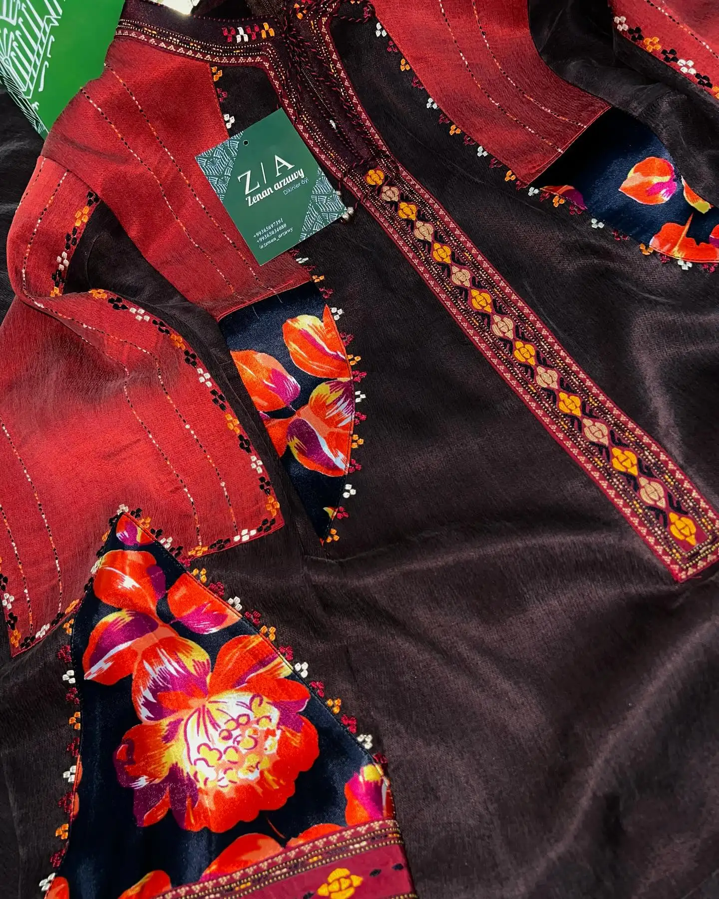 Türkmen fasonlar pombarh fasonlar Fasonlar 2025 fasonlar fason moda modalar Bezen bezen Türkmen fasonlar 2026 Türkmen fasonlar 2025 Türkmen fasonlar 2024 Türkmen fasonlar 2023 turkmenistan türkmenistan turkmen türkmen ashgabat  asgabat aşgabat balkan mary lebap dashoguz dasoguz daşoguz pombarh ponbarhat gulyupek gülýüpek stapel ştapel Gralan Çüýdeşen Abaýa Gadymy Krep Gurultaý 	Keteni Ýüpek Şifon Gipýur Lyon Welwet Atlas Kaşemir Streýç Suzana Ştapel Gülýüpek Pombarh Ýupka Gursakça Aksesuarlar Palto Penjek Okuw eşik Fata Sport eşik Uniforma Nakidka Öýme Şarf kompýuter ýaka ýaglyk Arenda köýnek 2nji el köýnek Taýyn köýnek Matalar Milli lybas milli lybaslar Toý köýnek Toý köýnekler toy koynek toy koynekler gundelik koynekler Gündelik	 
 köýnekler fata koynek Modern taze fason Eskiz koynektm turkmenkoynek türkmenkoynek fason moda moda fasonlar Iş eşik el iş	sada	ýakaly ýakasyz	keşdeli biserli	ýeňli giň nagyşly ýüregi açyk stoýka ýaka ýanly kombinasiýa 	zerli üsti aşak guşakly seçekli gysga ýeňli Atlas, Gülýüpek Toý köýnek el iş, keşdeli, ýakaly, ýeňli, giň, kombinasiýa, nagyşly 35+ Gara, Goýy-gyzyl, Gyzyl yaz, guyz