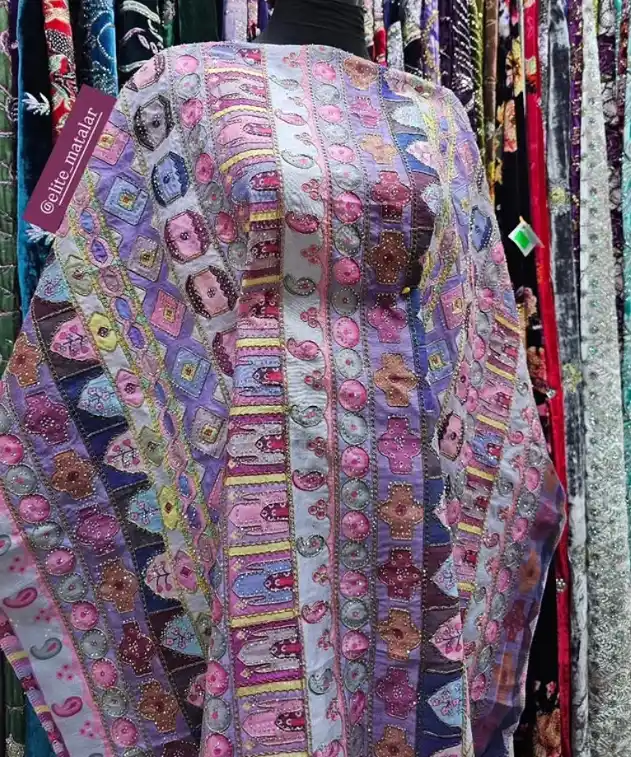 Türkmen fasonlar pombarh fasonlar Fasonlar 2025 fasonlar fason moda modalar Bezen bezen Türkmen fasonlar 2026 Türkmen fasonlar 2025 Türkmen fasonlar 2024 Türkmen fasonlar 2023 turkmenistan türkmenistan turkmen türkmen ashgabat  asgabat aşgabat balkan mary lebap dashoguz dasoguz daşoguz pombarh ponbarhat gulyupek gülýüpek stapel ştapel Gralan Çüýdeşen Abaýa Gadymy Krep Gurultaý 	Keteni Ýüpek Şifon Gipýur Lyon Welwet Atlas Kaşemir Streýç Suzana Ştapel Gülýüpek Pombarh Ýupka Gursakça Aksesuarlar Palto Penjek Okuw eşik Fata Sport eşik Uniforma Nakidka Öýme Şarf kompýuter ýaka ýaglyk Arenda köýnek 2nji el köýnek Taýyn köýnek Matalar Milli lybas milli lybaslar Toý köýnek Toý köýnekler toy koynek toy koynekler gundelik koynekler Gündelik	 
 köýnekler fata koynek Modern taze fason Eskiz koynektm turkmenkoynek türkmenkoynek fason moda moda fasonlar Iş eşik el iş	sada	ýakaly ýakasyz	keşdeli biserli	ýeňli giň nagyşly ýüregi açyk stoýka ýaka ýanly kombinasiýa 	zerli üsti aşak guşakly seçekli gysga ýeňli Şantu  gaş