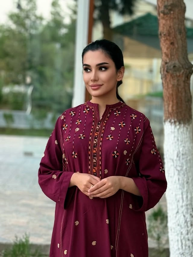 Türkmen fasonlar pombarh fasonlar Fasonlar 2025 fasonlar fason moda modalar Bezen bezen Türkmen fasonlar 2026 Türkmen fasonlar 2025 Türkmen fasonlar 2024 Türkmen fasonlar 2023 turkmenistan türkmenistan turkmen türkmen ashgabat  asgabat aşgabat balkan mary lebap dashoguz dasoguz daşoguz pombarh ponbarhat gulyupek gülýüpek stapel ştapel Gralan Çüýdeşen Abaýa Gadymy Krep Gurultaý 	Keteni Ýüpek Şifon Gipýur Lyon Welwet Atlas Kaşemir Streýç Suzana Ştapel Gülýüpek Pombarh Ýupka Gursakça Aksesuarlar Palto Penjek Okuw eşik Fata Sport eşik Uniforma Nakidka Öýme Şarf kompýuter ýaka ýaglyk Arenda köýnek 2nji el köýnek Taýyn köýnek Matalar Milli lybas milli lybaslar Toý köýnek Toý köýnekler toy koynek toy koynekler gundelik koynekler Gündelik	 
 köýnekler fata koynek Modern taze fason Eskiz koynektm turkmenkoynek türkmenkoynek fason moda moda fasonlar Iş eşik el iş	sada	ýakaly ýakasyz	keşdeli biserli	ýeňli giň nagyşly ýüregi açyk stoýka ýaka ýanly kombinasiýa 	zerli üsti aşak guşakly seçekli gysga ýeňli Ştapel Gündelik keşdeli, ýakaly, ýeňli, giň, nagyşly 12-16, 17-25, 26-35, 35+ Goýy-gyzyl yaz, tomus, guyz, gysh