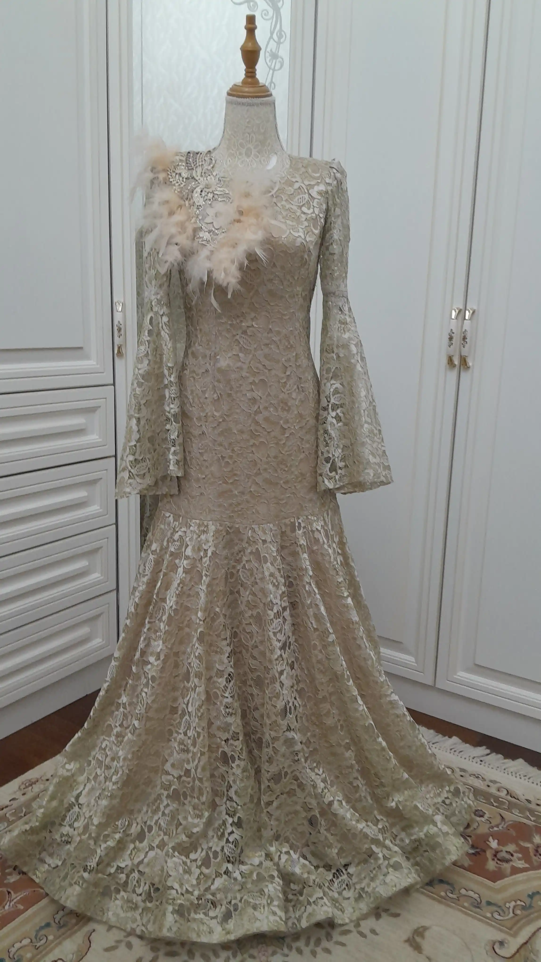 Türkmen fasonlar pombarh fasonlar Fasonlar 2025 fasonlar fason moda modalar Bezen bezen Türkmen fasonlar 2026 Türkmen fasonlar 2025 Türkmen fasonlar 2024 Türkmen fasonlar 2023 turkmenistan türkmenistan turkmen türkmen ashgabat  asgabat aşgabat balkan mary lebap dashoguz dasoguz daşoguz pombarh ponbarhat gulyupek gülýüpek stapel ştapel Gralan Çüýdeşen Abaýa Gadymy Krep Gurultaý 	Keteni Ýüpek Şifon Gipýur Lyon Welwet Atlas Kaşemir Streýç Suzana Ştapel Gülýüpek Pombarh Ýupka Gursakça Aksesuarlar Palto Penjek Okuw eşik Fata Sport eşik Uniforma Nakidka Öýme Şarf kompýuter ýaka ýaglyk Arenda köýnek 2nji el köýnek Taýyn köýnek Matalar Milli lybas milli lybaslar Toý köýnek Toý köýnekler toy koynek toy koynekler gundelik koynekler Gündelik	 
 köýnekler fata koynek Modern taze fason Eskiz koynektm turkmenkoynek türkmenkoynek fason moda moda fasonlar Iş eşik el iş	sada	ýakaly ýakasyz	keşdeli biserli	ýeňli giň nagyşly ýüregi açyk stoýka ýaka ýanly kombinasiýa 	zerli üsti aşak guşakly seçekli gysga ýeňli Gipýur Toý köýnek  17-25 Bežewyý  2nji el