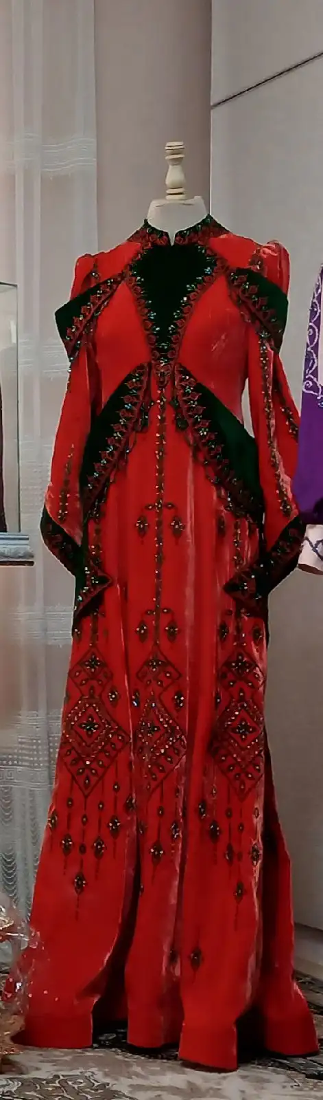 Türkmen fasonlar pombarh fasonlar Fasonlar 2025 fasonlar fason moda modalar Bezen bezen Türkmen fasonlar 2026 Türkmen fasonlar 2025 Türkmen fasonlar 2024 Türkmen fasonlar 2023 turkmenistan türkmenistan turkmen türkmen ashgabat  asgabat aşgabat balkan mary lebap dashoguz dasoguz daşoguz pombarh ponbarhat gulyupek gülýüpek stapel ştapel Gralan Çüýdeşen Abaýa Gadymy Krep Gurultaý 	Keteni Ýüpek Şifon Gipýur Lyon Welwet Atlas Kaşemir Streýç Suzana Ştapel Gülýüpek Pombarh Ýupka Gursakça Aksesuarlar Palto Penjek Okuw eşik Fata Sport eşik Uniforma Nakidka Öýme Şarf kompýuter ýaka ýaglyk Arenda köýnek 2nji el köýnek Taýyn köýnek Matalar Milli lybas milli lybaslar Toý köýnek Toý köýnekler toy koynek toy koynekler gundelik koynekler Gündelik	 
 köýnekler fata koynek Modern taze fason Eskiz koynektm turkmenkoynek türkmenkoynek fason moda moda fasonlar Iş eşik el iş	sada	ýakaly ýakasyz	keşdeli biserli	ýeňli giň nagyşly ýüregi açyk stoýka ýaka ýanly kombinasiýa 	zerli üsti aşak guşakly seçekli gysga ýeňli 