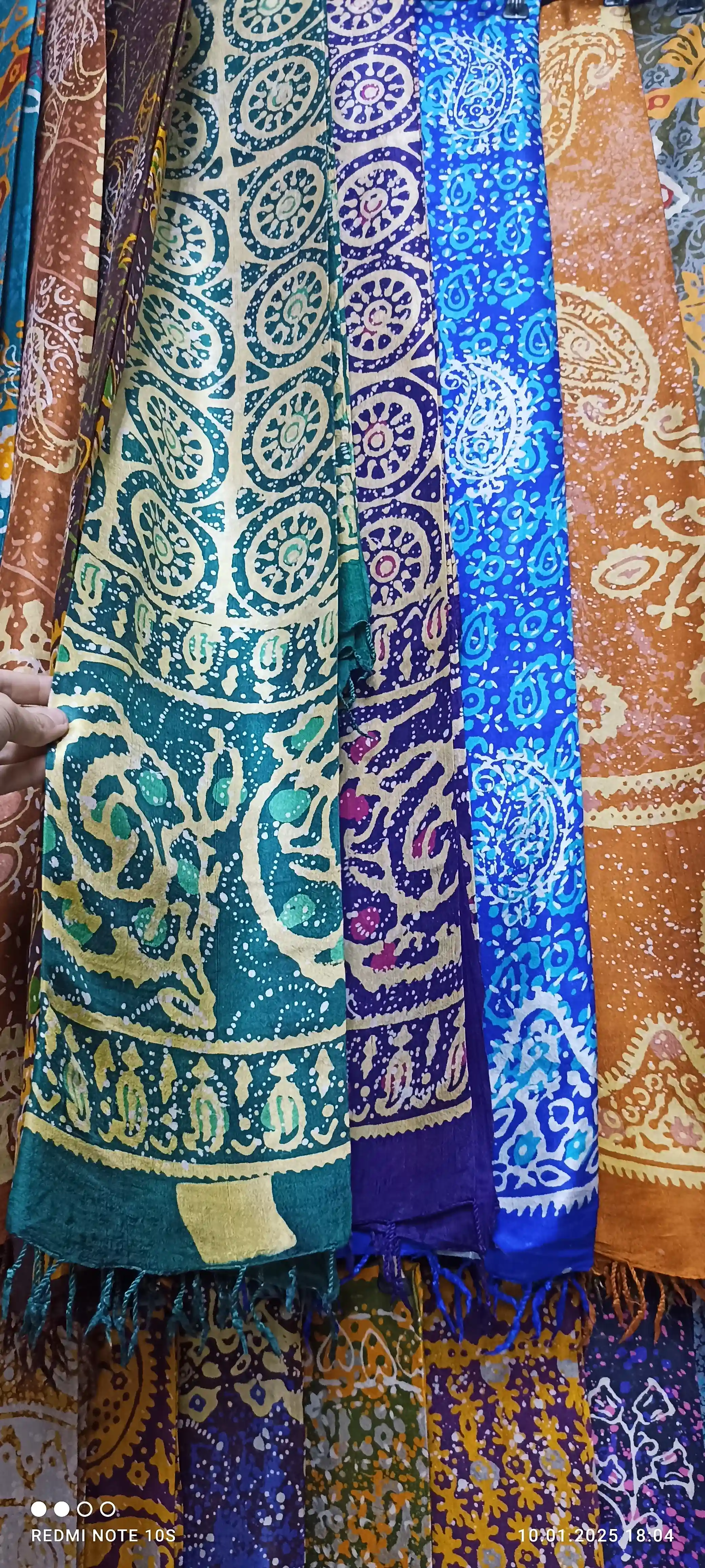 Türkmen fasonlar pombarh fasonlar Fasonlar 2025 fasonlar fason moda modalar Bezen bezen Türkmen fasonlar 2026 Türkmen fasonlar 2025 Türkmen fasonlar 2024 Türkmen fasonlar 2023 turkmenistan türkmenistan turkmen türkmen ashgabat  asgabat aşgabat balkan mary lebap dashoguz dasoguz daşoguz pombarh ponbarhat gulyupek gülýüpek stapel ştapel Gralan Çüýdeşen Abaýa Gadymy Krep Gurultaý 	Keteni Ýüpek Şifon Gipýur Lyon Welwet Atlas Kaşemir Streýç Suzana Ştapel Gülýüpek Pombarh Ýupka Gursakça Aksesuarlar Palto Penjek Okuw eşik Fata Sport eşik Uniforma Nakidka Öýme Şarf kompýuter ýaka ýaglyk Arenda köýnek 2nji el köýnek Taýyn köýnek Matalar Milli lybas milli lybaslar Toý köýnek Toý köýnekler toy koynek toy koynekler gundelik koynekler Gündelik	 
 köýnekler fata koynek Modern taze fason Eskiz koynektm turkmenkoynek türkmenkoynek fason moda moda fasonlar Iş eşik el iş	sada	ýakaly ýakasyz	keşdeli biserli	ýeňli giň nagyşly ýüregi açyk stoýka ýaka ýanly kombinasiýa 	zerli üsti aşak guşakly seçekli gysga ýeňli Öýme