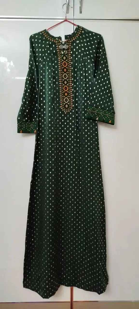 Türkmen fasonlar pombarh fasonlar Fasonlar 2025 fasonlar fason moda modalar Bezen bezen Türkmen fasonlar 2026 Türkmen fasonlar 2025 Türkmen fasonlar 2024 Türkmen fasonlar 2023 turkmenistan türkmenistan turkmen türkmen ashgabat  asgabat aşgabat balkan mary lebap dashoguz dasoguz daşoguz pombarh ponbarhat gulyupek gülýüpek stapel ştapel Gralan Çüýdeşen Abaýa Gadymy Krep Gurultaý 	Keteni Ýüpek Şifon Gipýur Lyon Welwet Atlas Kaşemir Streýç Suzana Ştapel Gülýüpek Pombarh Ýupka Gursakça Aksesuarlar Palto Penjek Okuw eşik Fata Sport eşik Uniforma Nakidka Öýme Şarf kompýuter ýaka ýaglyk Arenda köýnek 2nji el köýnek Taýyn köýnek Matalar Milli lybas milli lybaslar Toý köýnek Toý köýnekler toy koynek toy koynekler gundelik koynekler Gündelik	 
 köýnekler fata koynek Modern taze fason Eskiz koynektm turkmenkoynek türkmenkoynek fason moda moda fasonlar Iş eşik el iş	sada	ýakaly ýakasyz	keşdeli biserli	ýeňli giň nagyşly ýüregi açyk stoýka ýaka ýanly kombinasiýa 	zerli üsti aşak guşakly seçekli gysga ýeňli Gündelik sada, ýakaly, ýeňli, giň, 4 iňňe ýaka 17-25, 26-35 Goýy-ýaşyl yaz, tomus, guyz 2nji el