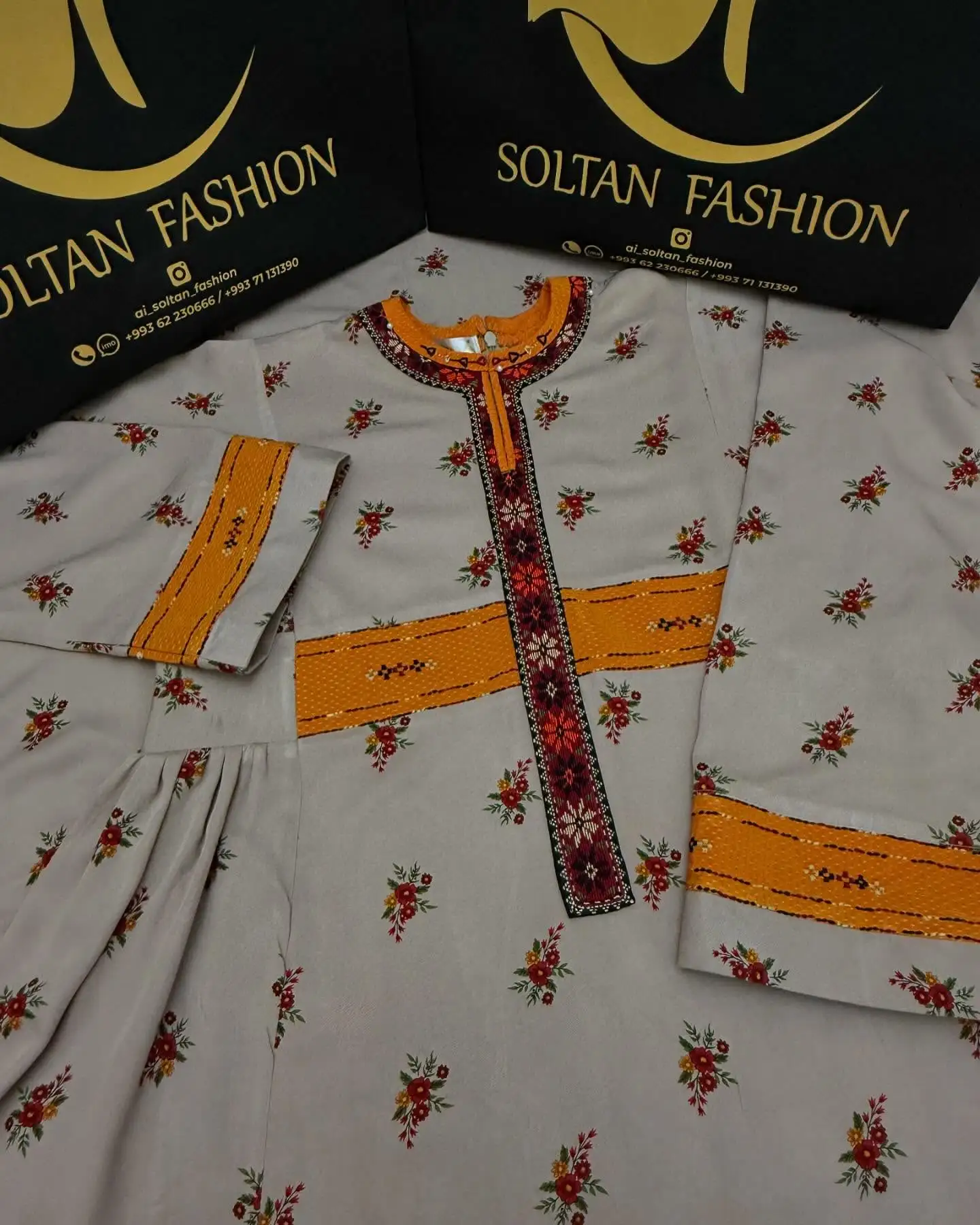 Türkmen fasonlar pombarh fasonlar Fasonlar 2025 fasonlar fason moda modalar Bezen bezen Türkmen fasonlar 2026 Türkmen fasonlar 2025 Türkmen fasonlar 2024 Türkmen fasonlar 2023 turkmenistan türkmenistan turkmen türkmen ashgabat  asgabat aşgabat balkan mary lebap dashoguz dasoguz daşoguz pombarh ponbarhat gulyupek gülýüpek stapel ştapel Gralan Çüýdeşen Abaýa Gadymy Krep Gurultaý 	Keteni Ýüpek Şifon Gipýur Lyon Welwet Atlas Kaşemir Streýç Suzana Ştapel Gülýüpek Pombarh Ýupka Gursakça Aksesuarlar Palto Penjek Okuw eşik Fata Sport eşik Uniforma Nakidka Öýme Şarf kompýuter ýaka ýaglyk Arenda köýnek 2nji el köýnek Taýyn köýnek Matalar Milli lybas milli lybaslar Toý köýnek Toý köýnekler toy koynek toy koynekler gundelik koynekler Gündelik	 
 köýnekler fata koynek Modern taze fason Eskiz koynektm turkmenkoynek türkmenkoynek fason moda moda fasonlar Iş eşik el iş	sada	ýakaly ýakasyz	keşdeli biserli	ýeňli giň nagyşly ýüregi açyk stoýka ýaka ýanly kombinasiýa 	zerli üsti aşak guşakly seçekli gysga ýeňli 