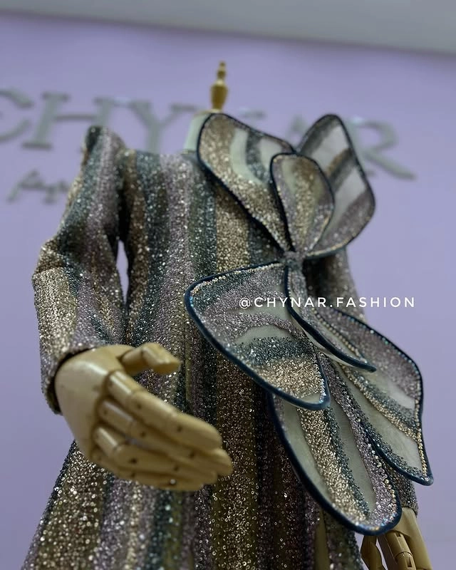 Türkmen fasonlar pombarh fasonlar Fasonlar 2025 fasonlar fason moda modalar Bezen bezen Türkmen fasonlar 2026 Türkmen fasonlar 2025 Türkmen fasonlar 2024 Türkmen fasonlar 2023 turkmenistan türkmenistan turkmen türkmen ashgabat  asgabat aşgabat balkan mary lebap dashoguz dasoguz daşoguz pombarh ponbarhat gulyupek gülýüpek stapel ştapel Gralan Çüýdeşen Abaýa Gadymy Krep Gurultaý 	Keteni Ýüpek Şifon Gipýur Lyon Welwet Atlas Kaşemir Streýç Suzana Ştapel Gülýüpek Pombarh Ýupka Gursakça Aksesuarlar Palto Penjek Okuw eşik Fata Sport eşik Uniforma Nakidka Öýme Şarf kompýuter ýaka ýaglyk Arenda köýnek 2nji el köýnek Taýyn köýnek Matalar Milli lybas milli lybaslar Toý köýnek Toý köýnekler toy koynek toy koynekler gundelik koynekler Gündelik	 
 köýnekler fata koynek Modern taze fason Eskiz koynektm turkmenkoynek türkmenkoynek fason moda moda fasonlar Iş eşik el iş	sada	ýakaly ýakasyz	keşdeli biserli	ýeňli giň nagyşly ýüregi açyk stoýka ýaka ýanly kombinasiýa 	zerli üsti aşak guşakly seçekli gysga ýeňli Şifon, Gipýur Toý köýnek el iş, ýakasyz, ýeňli, giň 17-25, 26-35  yaz, tomus, guyz