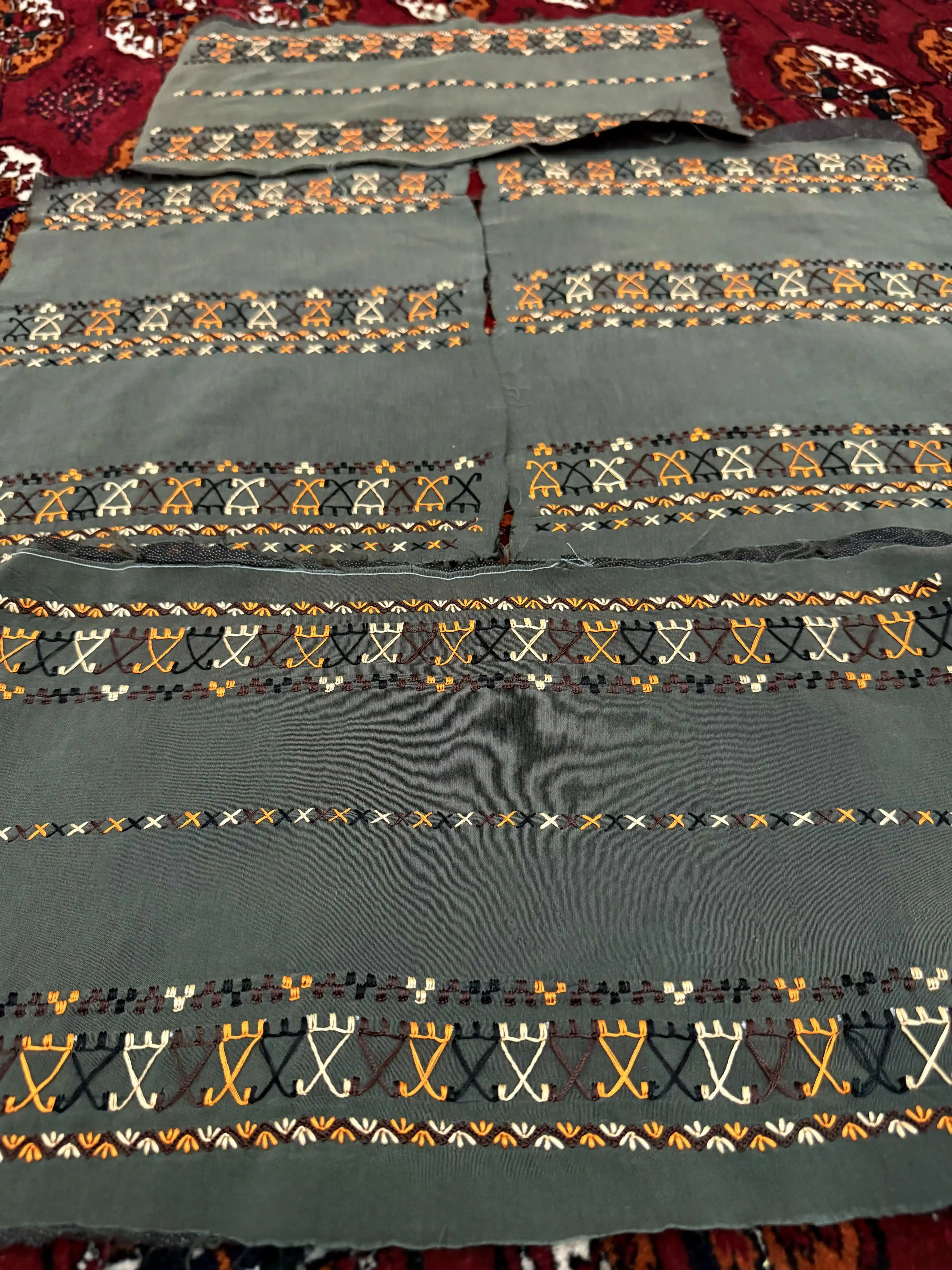 Türkmen fasonlar pombarh fasonlar Fasonlar 2025 fasonlar fason moda modalar Bezen bezen Türkmen fasonlar 2026 Türkmen fasonlar 2025 Türkmen fasonlar 2024 Türkmen fasonlar 2023 turkmenistan türkmenistan turkmen türkmen ashgabat  asgabat aşgabat balkan mary lebap dashoguz dasoguz daşoguz pombarh ponbarhat gulyupek gülýüpek stapel ştapel Gralan Çüýdeşen Abaýa Gadymy Krep Gurultaý 	Keteni Ýüpek Şifon Gipýur Lyon Welwet Atlas Kaşemir Streýç Suzana Ştapel Gülýüpek Pombarh Ýupka Gursakça Aksesuarlar Palto Penjek Okuw eşik Fata Sport eşik Uniforma Nakidka Öýme Şarf kompýuter ýaka ýaglyk Arenda köýnek 2nji el köýnek Taýyn köýnek Matalar Milli lybas milli lybaslar Toý köýnek Toý köýnekler toy koynek toy koynekler gundelik koynekler Gündelik	 
 köýnekler fata koynek Modern taze fason Eskiz koynektm turkmenkoynek türkmenkoynek fason moda moda fasonlar Iş eşik el iş	sada	ýakaly ýakasyz	keşdeli biserli	ýeňli giň nagyşly ýüregi açyk stoýka ýaka ýanly kombinasiýa 	zerli üsti aşak guşakly seçekli gysga ýeňli 