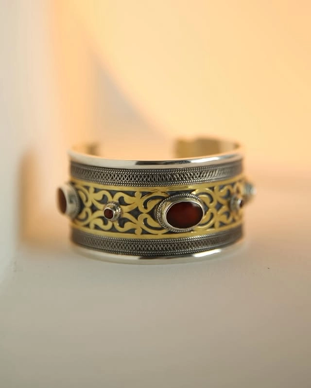 Türkmen fasonlar pombarh fasonlar Fasonlar 2025 fasonlar fason moda modalar Bezen bezen Türkmen fasonlar 2026 Türkmen fasonlar 2025 Türkmen fasonlar 2024 Türkmen fasonlar 2023 turkmenistan türkmenistan turkmen türkmen ashgabat  asgabat aşgabat balkan mary lebap dashoguz dasoguz daşoguz pombarh ponbarhat gulyupek gülýüpek stapel ştapel Gralan Çüýdeşen Abaýa Gadymy Krep Gurultaý 	Keteni Ýüpek Şifon Gipýur Lyon Welwet Atlas Kaşemir Streýç Suzana Ştapel Gülýüpek Pombarh Ýupka Gursakça Aksesuarlar Palto Penjek Okuw eşik Fata Sport eşik Uniforma Nakidka Öýme Şarf kompýuter ýaka ýaglyk Arenda köýnek 2nji el köýnek Taýyn köýnek Matalar Milli lybas milli lybaslar Toý köýnek Toý köýnekler toy koynek toy koynekler gundelik koynekler Gündelik	 
 köýnekler fata koynek Modern taze fason Eskiz koynektm turkmenkoynek türkmenkoynek fason moda moda fasonlar Iş eşik el iş	sada	ýakaly ýakasyz	keşdeli biserli	ýeňli giň nagyşly ýüregi açyk stoýka ýaka ýanly kombinasiýa 	zerli üsti aşak guşakly seçekli gysga ýeňli Milli lybas     Aksesuarlar