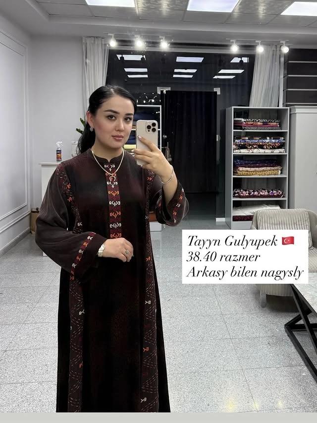 Türkmen fasonlar pombarh fasonlar Fasonlar 2025 fasonlar fason moda modalar Bezen bezen Türkmen fasonlar 2026 Türkmen fasonlar 2025 Türkmen fasonlar 2024 Türkmen fasonlar 2023 turkmenistan türkmenistan turkmen türkmen ashgabat  asgabat aşgabat balkan mary lebap dashoguz dasoguz daşoguz pombarh ponbarhat gulyupek gülýüpek stapel ştapel Gralan Çüýdeşen Abaýa Gadymy Krep Gurultaý 	Keteni Ýüpek Şifon Gipýur Lyon Welwet Atlas Kaşemir Streýç Suzana Ştapel Gülýüpek Pombarh Ýupka Gursakça Aksesuarlar Palto Penjek Okuw eşik Fata Sport eşik Uniforma Nakidka Öýme Şarf kompýuter ýaka ýaglyk Arenda köýnek 2nji el köýnek Taýyn köýnek Matalar Milli lybas milli lybaslar Toý köýnek Toý köýnekler toy koynek toy koynekler gundelik koynekler Gündelik	 
 köýnekler fata koynek Modern taze fason Eskiz koynektm turkmenkoynek türkmenkoynek fason moda moda fasonlar Iş eşik el iş	sada	ýakaly ýakasyz	keşdeli biserli	ýeňli giň nagyşly ýüregi açyk stoýka ýaka ýanly kombinasiýa 	zerli üsti aşak guşakly seçekli gysga ýeňli 