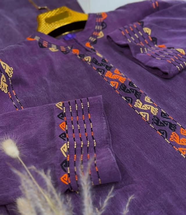 Türkmen fasonlar pombarh fasonlar Fasonlar 2025 fasonlar fason moda modalar Bezen bezen Türkmen fasonlar 2026 Türkmen fasonlar 2025 Türkmen fasonlar 2024 Türkmen fasonlar 2023 turkmenistan türkmenistan turkmen türkmen ashgabat  asgabat aşgabat balkan mary lebap dashoguz dasoguz daşoguz pombarh ponbarhat gulyupek gülýüpek stapel ştapel Gralan Çüýdeşen Abaýa Gadymy Krep Gurultaý 	Keteni Ýüpek Şifon Gipýur Lyon Welwet Atlas Kaşemir Streýç Suzana Ştapel Gülýüpek Pombarh Ýupka Gursakça Aksesuarlar Palto Penjek Okuw eşik Fata Sport eşik Uniforma Nakidka Öýme Şarf kompýuter ýaka ýaglyk Arenda köýnek 2nji el köýnek Taýyn köýnek Matalar Milli lybas milli lybaslar Toý köýnek Toý köýnekler toy koynek toy koynekler gundelik koynekler Gündelik	 
 köýnekler fata koynek Modern taze fason Eskiz koynektm turkmenkoynek türkmenkoynek fason moda moda fasonlar Iş eşik el iş	sada	ýakaly ýakasyz	keşdeli biserli	ýeňli giň nagyşly ýüregi açyk stoýka ýaka ýanly kombinasiýa 	zerli üsti aşak guşakly seçekli gysga ýeňli Ýüpek, Gülýüpek Milli lybas el iş, ýakaly, ýeňli, giň, nagyşly 26-35 #4B2C75 yaz, tomus