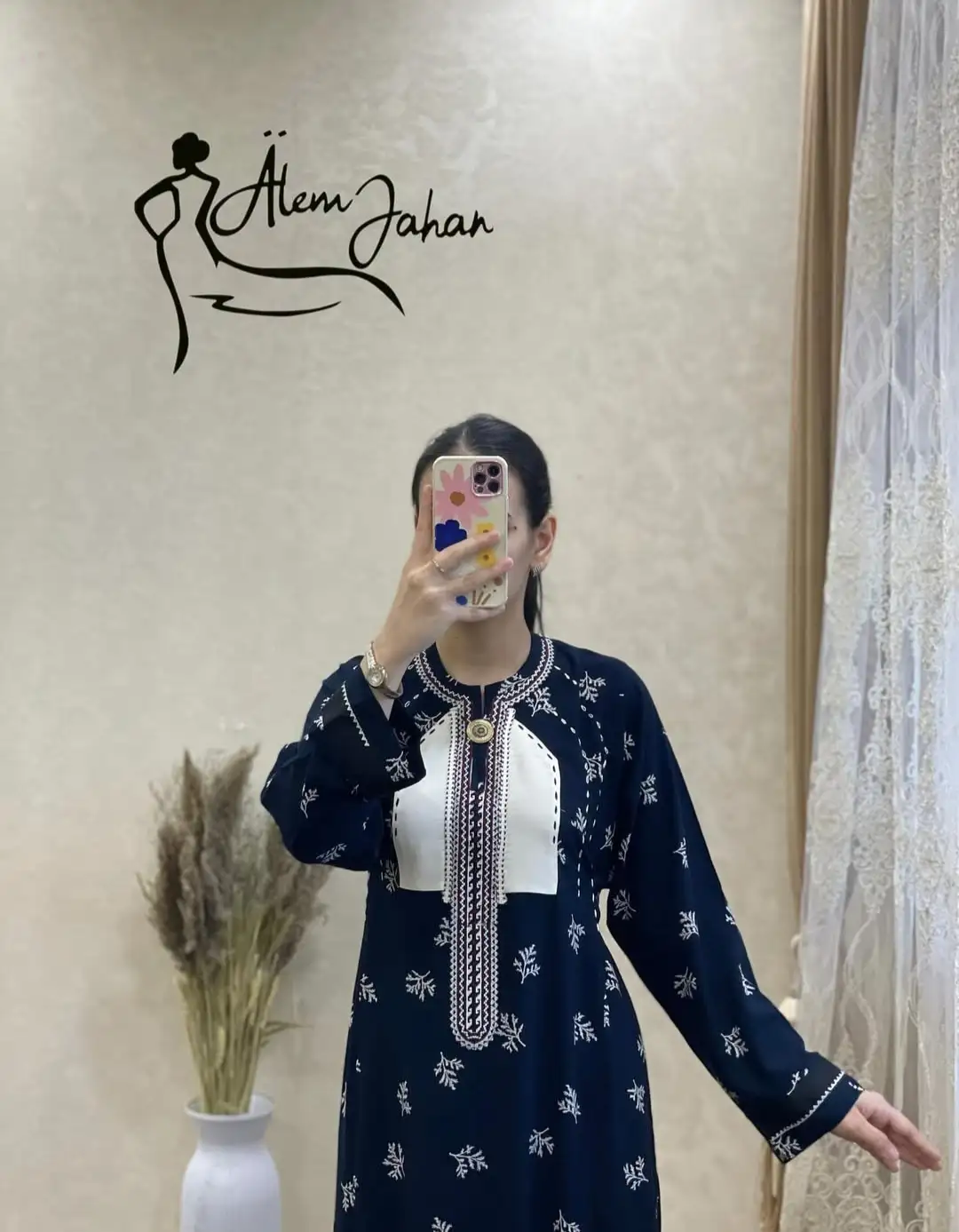 Türkmen fasonlar pombarh fasonlar Fasonlar 2025 fasonlar fason moda modalar Bezen bezen Türkmen fasonlar 2026 Türkmen fasonlar 2025 Türkmen fasonlar 2024 Türkmen fasonlar 2023 turkmenistan türkmenistan turkmen türkmen ashgabat  asgabat aşgabat balkan mary lebap dashoguz dasoguz daşoguz pombarh ponbarhat gulyupek gülýüpek stapel ştapel Gralan Çüýdeşen Abaýa Gadymy Krep Gurultaý 	Keteni Ýüpek Şifon Gipýur Lyon Welwet Atlas Kaşemir Streýç Suzana Ştapel Gülýüpek Pombarh Ýupka Gursakça Aksesuarlar Palto Penjek Okuw eşik Fata Sport eşik Uniforma Nakidka Öýme Şarf kompýuter ýaka ýaglyk Arenda köýnek 2nji el köýnek Taýyn köýnek Matalar Milli lybas milli lybaslar Toý köýnek Toý köýnekler toy koynek toy koynekler gundelik koynekler Gündelik	 
 köýnekler fata koynek Modern taze fason Eskiz koynektm turkmenkoynek türkmenkoynek fason moda moda fasonlar Iş eşik el iş	sada	ýakaly ýakasyz	keşdeli biserli	ýeňli giň nagyşly ýüregi açyk stoýka ýaka ýanly kombinasiýa 	zerli üsti aşak guşakly seçekli gysga ýeňli Ştapel Gündelik, Iş eşik el iş, sada, ýakaly, ýeňli, giň 17-25, 26-35 Goýy-gök tomus, guyz Taýyn köýnek