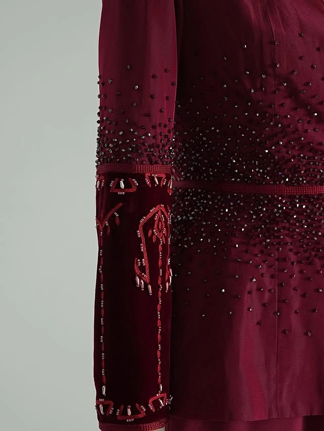 Türkmen fasonlar pombarh fasonlar Fasonlar 2025 fasonlar fason moda modalar Bezen bezen Türkmen fasonlar 2026 Türkmen fasonlar 2025 Türkmen fasonlar 2024 Türkmen fasonlar 2023 turkmenistan türkmenistan turkmen türkmen ashgabat  asgabat aşgabat balkan mary lebap dashoguz dasoguz daşoguz pombarh ponbarhat gulyupek gülýüpek stapel ştapel Gralan Çüýdeşen Abaýa Gadymy Krep Gurultaý 	Keteni Ýüpek Şifon Gipýur Lyon Welwet Atlas Kaşemir Streýç Suzana Ştapel Gülýüpek Pombarh Ýupka Gursakça Aksesuarlar Palto Penjek Okuw eşik Fata Sport eşik Uniforma Nakidka Öýme Şarf kompýuter ýaka ýaglyk Arenda köýnek 2nji el köýnek Taýyn köýnek Matalar Milli lybas milli lybaslar Toý köýnek Toý köýnekler toy koynek toy koynekler gundelik koynekler Gündelik	 
 köýnekler fata koynek Modern taze fason Eskiz koynektm turkmenkoynek türkmenkoynek fason moda moda fasonlar Iş eşik el iş	sada	ýakaly ýakasyz	keşdeli biserli	ýeňli giň nagyşly ýüregi açyk stoýka ýaka ýanly kombinasiýa 	zerli üsti aşak guşakly seçekli gysga ýeňli Şifon Toý köýnek, Modern el iş, ýakasyz, biserli, ýüregi açyk, ýeňli 17-25, 26-35 Goýy-gyzyl, Gyzyl  Taýyn köýnek