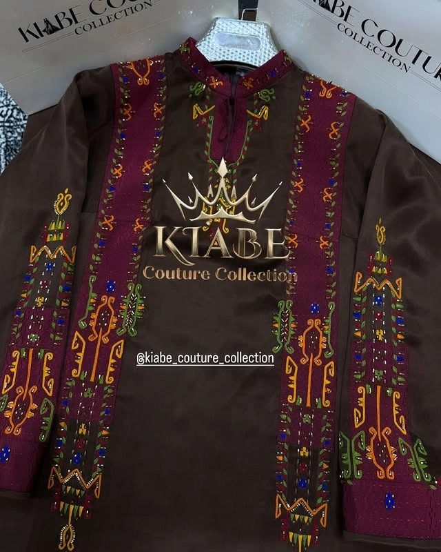 Türkmen fasonlar pombarh fasonlar Fasonlar 2025 fasonlar fason moda modalar Bezen bezen Türkmen fasonlar 2026 Türkmen fasonlar 2025 Türkmen fasonlar 2024 Türkmen fasonlar 2023 turkmenistan türkmenistan turkmen türkmen ashgabat  asgabat aşgabat balkan mary lebap dashoguz dasoguz daşoguz pombarh ponbarhat gulyupek gülýüpek stapel ştapel Gralan Çüýdeşen Abaýa Gadymy Krep Gurultaý 	Keteni Ýüpek Şifon Gipýur Lyon Welwet Atlas Kaşemir Streýç Suzana Ştapel Gülýüpek Pombarh Ýupka Gursakça Aksesuarlar Palto Penjek Okuw eşik Fata Sport eşik Uniforma Nakidka Öýme Şarf kompýuter ýaka ýaglyk Arenda köýnek 2nji el köýnek Taýyn köýnek Matalar Milli lybas milli lybaslar Toý köýnek Toý köýnekler toy koynek toy koynekler gundelik koynekler Gündelik	 
 köýnekler fata koynek Modern taze fason Eskiz koynektm turkmenkoynek türkmenkoynek fason moda moda fasonlar Iş eşik el iş	sada	ýakaly ýakasyz	keşdeli biserli	ýeňli giň nagyşly ýüregi açyk stoýka ýaka ýanly kombinasiýa 	zerli üsti aşak guşakly seçekli gysga ýeňli Gülýüpek Toý köýnek, Milli lybas el iş, keşdeli, ýakasyz, ýeňli, giň 26-35, 35+ Goýy-goňur yaz, tomus, guyz, gysh