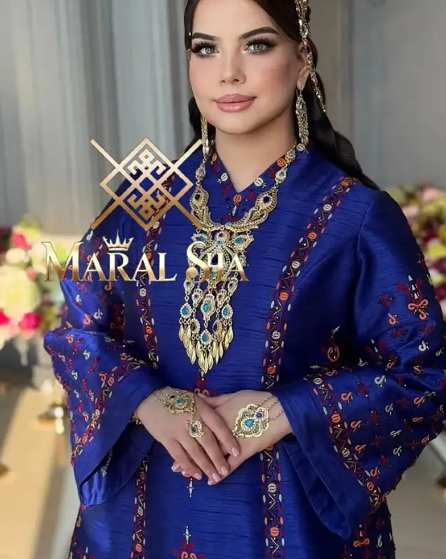 Türkmen fasonlar pombarh fasonlar Fasonlar 2025 fasonlar fason moda modalar Bezen bezen Türkmen fasonlar 2026 Türkmen fasonlar 2025 Türkmen fasonlar 2024 Türkmen fasonlar 2023 turkmenistan türkmenistan turkmen türkmen ashgabat  asgabat aşgabat balkan mary lebap dashoguz dasoguz daşoguz pombarh ponbarhat gulyupek gülýüpek stapel ştapel Gralan Çüýdeşen Abaýa Gadymy Krep Gurultaý 	Keteni Ýüpek Şifon Gipýur Lyon Welwet Atlas Kaşemir Streýç Suzana Ştapel Gülýüpek Pombarh Ýupka Gursakça Aksesuarlar Palto Penjek Okuw eşik Fata Sport eşik Uniforma Nakidka Öýme Şarf kompýuter ýaka ýaglyk Arenda köýnek 2nji el köýnek Taýyn köýnek Matalar Milli lybas milli lybaslar Toý köýnek Toý köýnekler toy koynek toy koynekler gundelik koynekler Gündelik	 
 köýnekler fata koynek Modern taze fason Eskiz koynektm turkmenkoynek türkmenkoynek fason moda moda fasonlar Iş eşik el iş	sada	ýakaly ýakasyz	keşdeli biserli	ýeňli giň nagyşly ýüregi açyk stoýka ýaka ýanly kombinasiýa 	zerli üsti aşak guşakly seçekli gysga ýeňli Şantu Toý köýnek el iş, keşdeli, ýakasyz, ýanly, ýeňli, giň, nagyşly 17-25, 26-35 Goýy-gök yaz, tomus, guyz