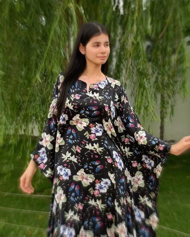 Türkmen fasonlar pombarh fasonlar Fasonlar 2025 fasonlar fason moda modalar Bezen bezen Türkmen fasonlar 2026 Türkmen fasonlar 2025 Türkmen fasonlar 2024 Türkmen fasonlar 2023 turkmenistan türkmenistan turkmen türkmen ashgabat  asgabat aşgabat balkan mary lebap dashoguz dasoguz daşoguz pombarh ponbarhat gulyupek gülýüpek stapel ştapel Gralan Çüýdeşen Abaýa Gadymy Krep Gurultaý 	Keteni Ýüpek Şifon Gipýur Lyon Welwet Atlas Kaşemir Streýç Suzana Ştapel Gülýüpek Pombarh Ýupka Gursakça Aksesuarlar Palto Penjek Okuw eşik Fata Sport eşik Uniforma Nakidka Öýme Şarf kompýuter ýaka ýaglyk Arenda köýnek 2nji el köýnek Taýyn köýnek Matalar Milli lybas milli lybaslar Toý köýnek Toý köýnekler toy koynek toy koynekler gundelik koynekler Gündelik	 
 köýnekler fata koynek Modern taze fason Eskiz koynektm turkmenkoynek türkmenkoynek fason moda moda fasonlar Iş eşik el iş	sada	ýakaly ýakasyz	keşdeli biserli	ýeňli giň nagyşly ýüregi açyk stoýka ýaka ýanly kombinasiýa 	zerli üsti aşak guşakly seçekli gysga ýeňli Gündelik ýakasyz, gysga ýeňli 12-16, 17-25, 26-35 Gara yaz, tomus