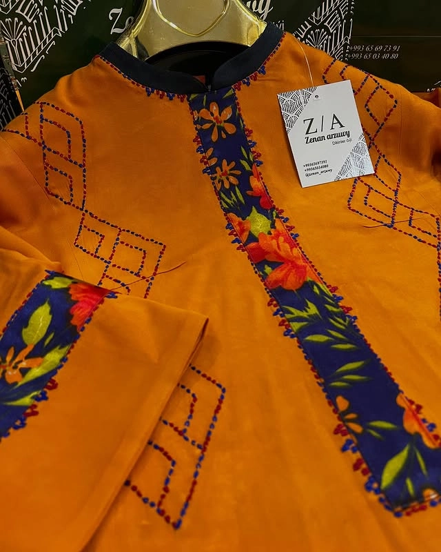 Türkmen fasonlar pombarh fasonlar Fasonlar 2025 fasonlar fason moda modalar Bezen bezen Türkmen fasonlar 2026 Türkmen fasonlar 2025 Türkmen fasonlar 2024 Türkmen fasonlar 2023 turkmenistan türkmenistan turkmen türkmen ashgabat  asgabat aşgabat balkan mary lebap dashoguz dasoguz daşoguz pombarh ponbarhat gulyupek gülýüpek stapel ştapel Gralan Çüýdeşen Abaýa Gadymy Krep Gurultaý 	Keteni Ýüpek Şifon Gipýur Lyon Welwet Atlas Kaşemir Streýç Suzana Ştapel Gülýüpek Pombarh Ýupka Gursakça Aksesuarlar Palto Penjek Okuw eşik Fata Sport eşik Uniforma Nakidka Öýme Şarf kompýuter ýaka ýaglyk Arenda köýnek 2nji el köýnek Taýyn köýnek Matalar Milli lybas milli lybaslar Toý köýnek Toý köýnekler toy koynek toy koynekler gundelik koynekler Gündelik	 
 köýnekler fata koynek Modern taze fason Eskiz koynektm turkmenkoynek türkmenkoynek fason moda moda fasonlar Iş eşik el iş	sada	ýakaly ýakasyz	keşdeli biserli	ýeňli giň nagyşly ýüregi açyk stoýka ýaka ýanly kombinasiýa 	zerli üsti aşak guşakly seçekli gysga ýeňli Ştapel Gündelik, Iş eşik el iş, ýakaly, biserli, ýeňli, giň 26-35, 35+ Goýy-gyzyl, Benewşe, Mämişi yaz, tomus, guyz